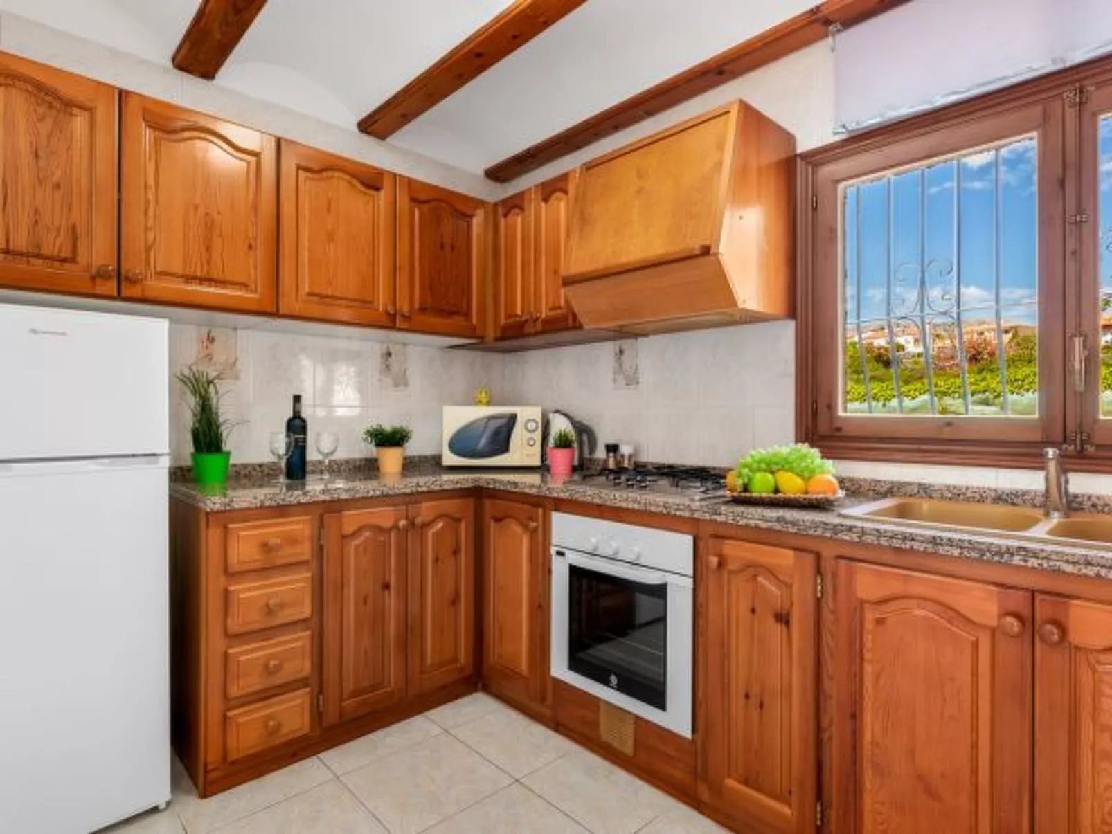 Villa Agudin - PlusHolidays - Image-tags.info