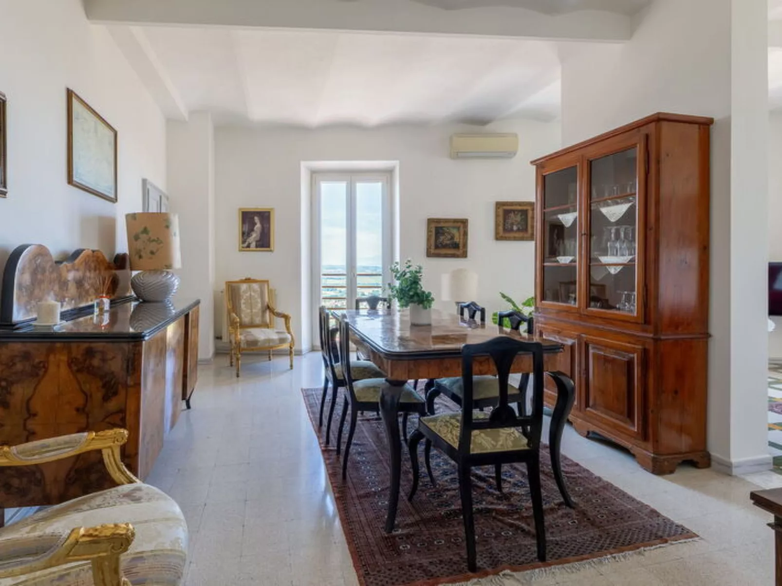 Operapartment - Dedans