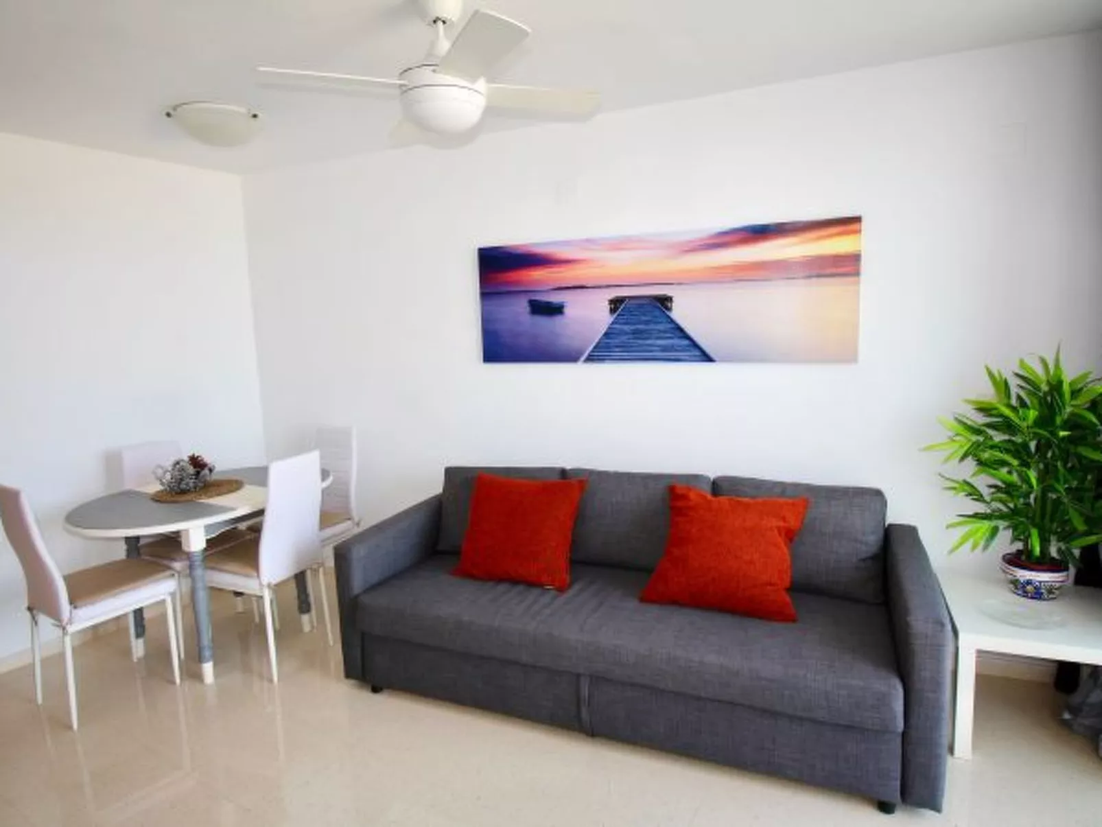 APARTAMENTO POSTIGUET CON BALCON - Dedans