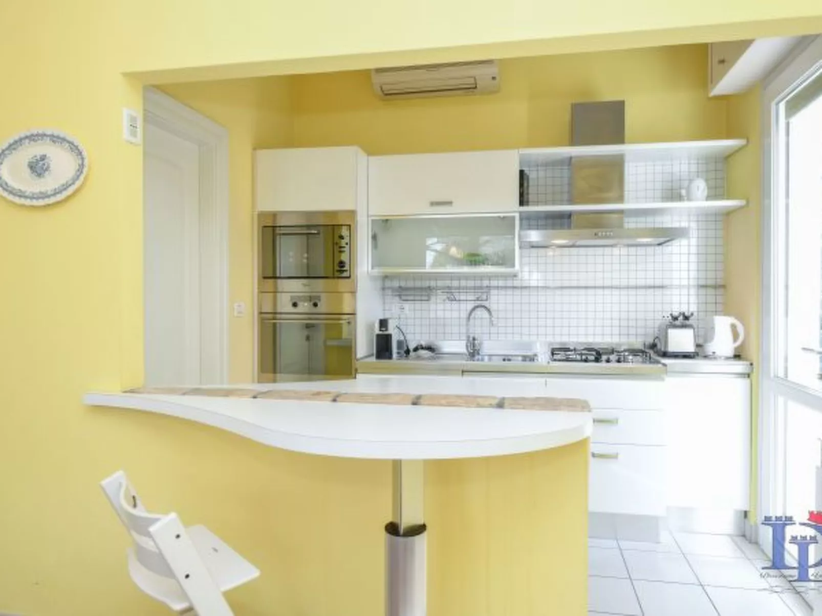 Desenzanoloft Villa Palm Garda Beach - Image-tags.info