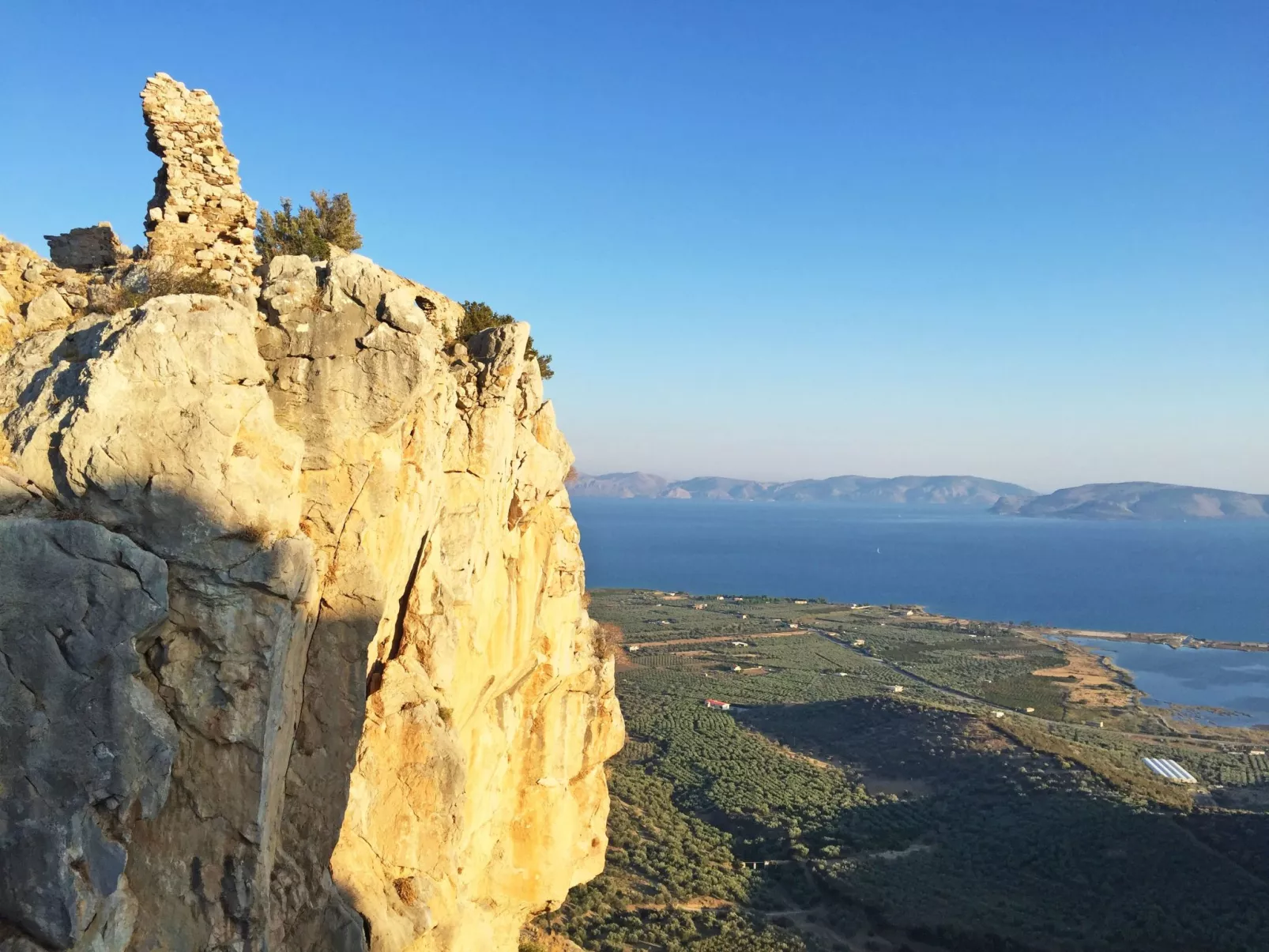 In Ermioni mit Grill, Terrasse und gemeinschaftlichem Pool - Draußen