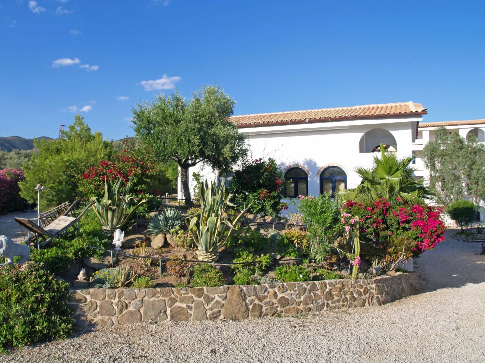 In Ermioni mit Grill, gemeinschaftlichem Pool und Terrasse - Draußen