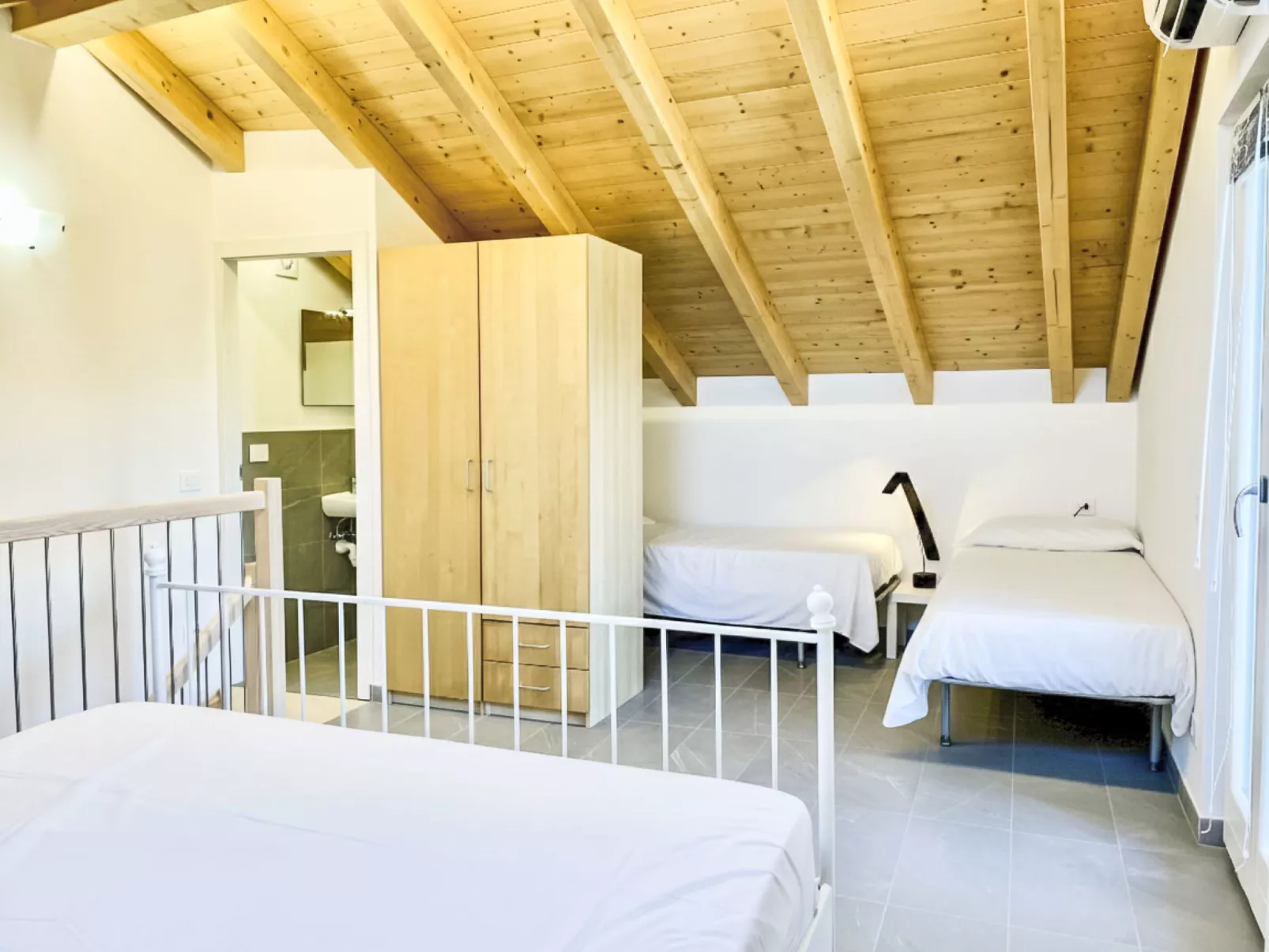 Alture e Riflessi - Dedans