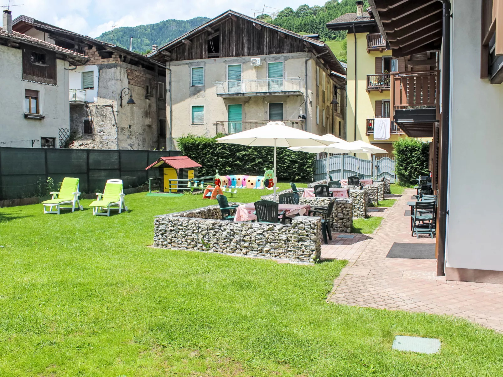 Apartments Lilia n°1 - Dehors