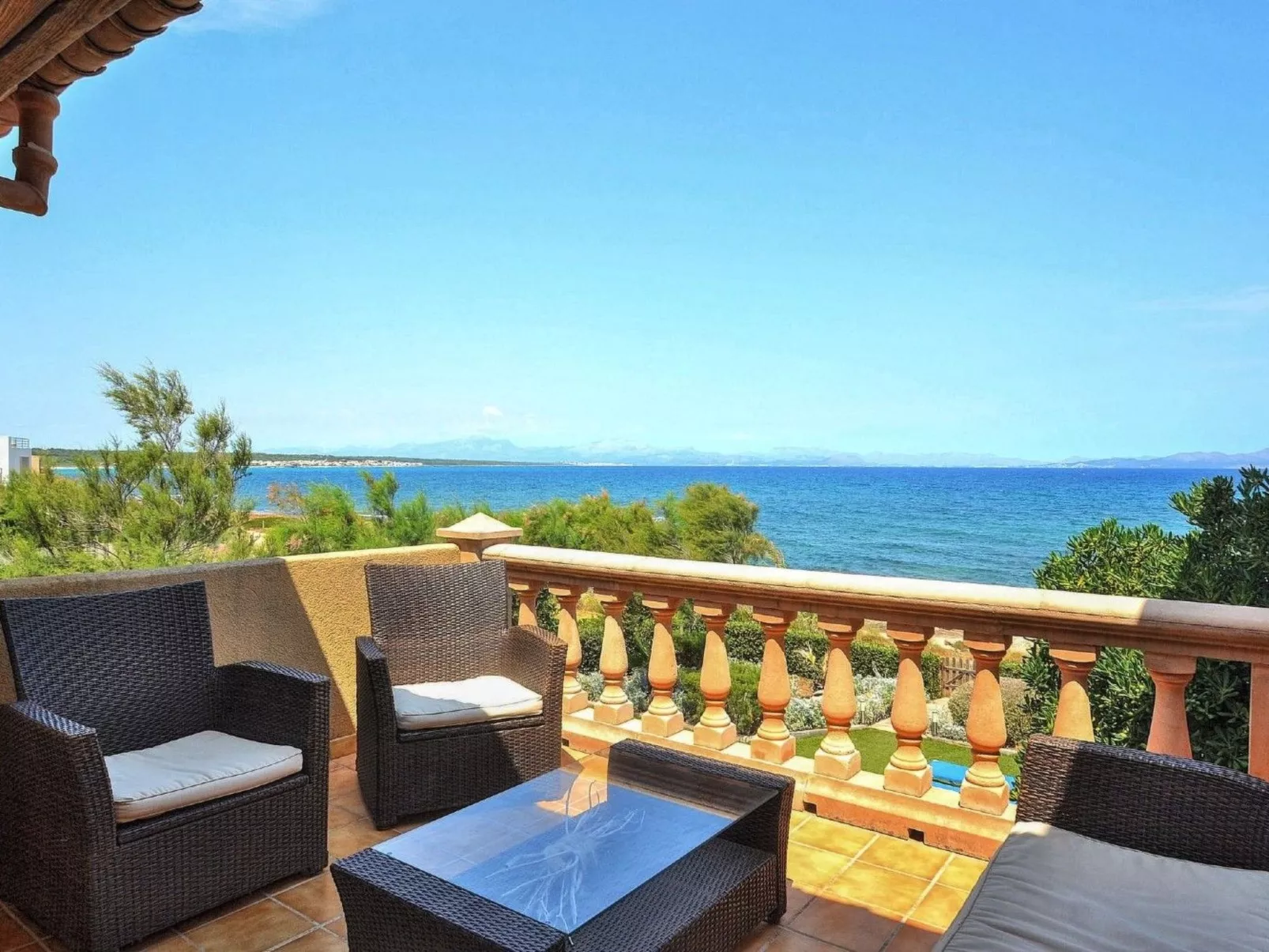 Gemütliches Ferienhaus in Urbanització S'estanyol mit Privatem Pool - Drinnen