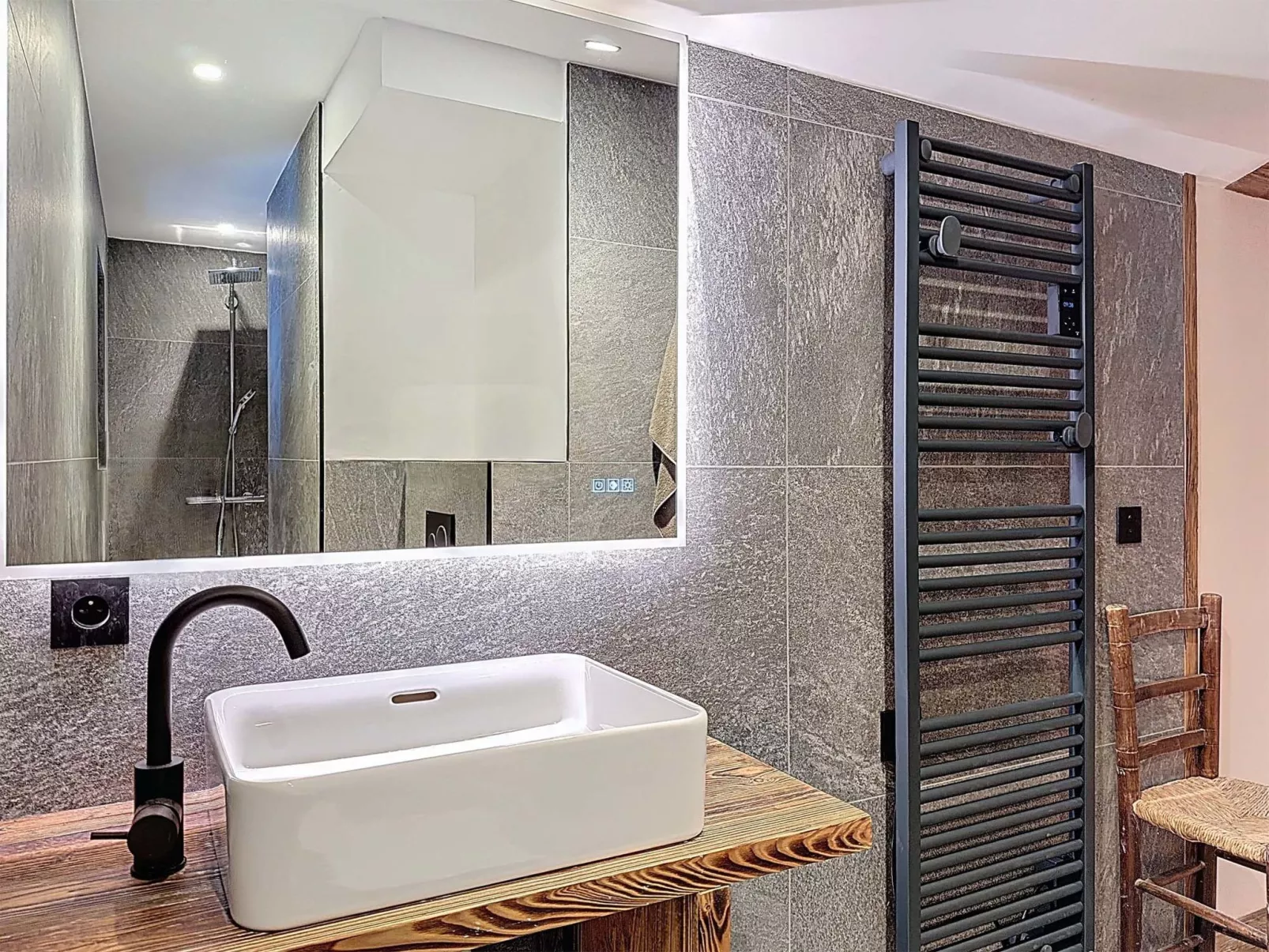 Chalet Shangri-La - Drinnen