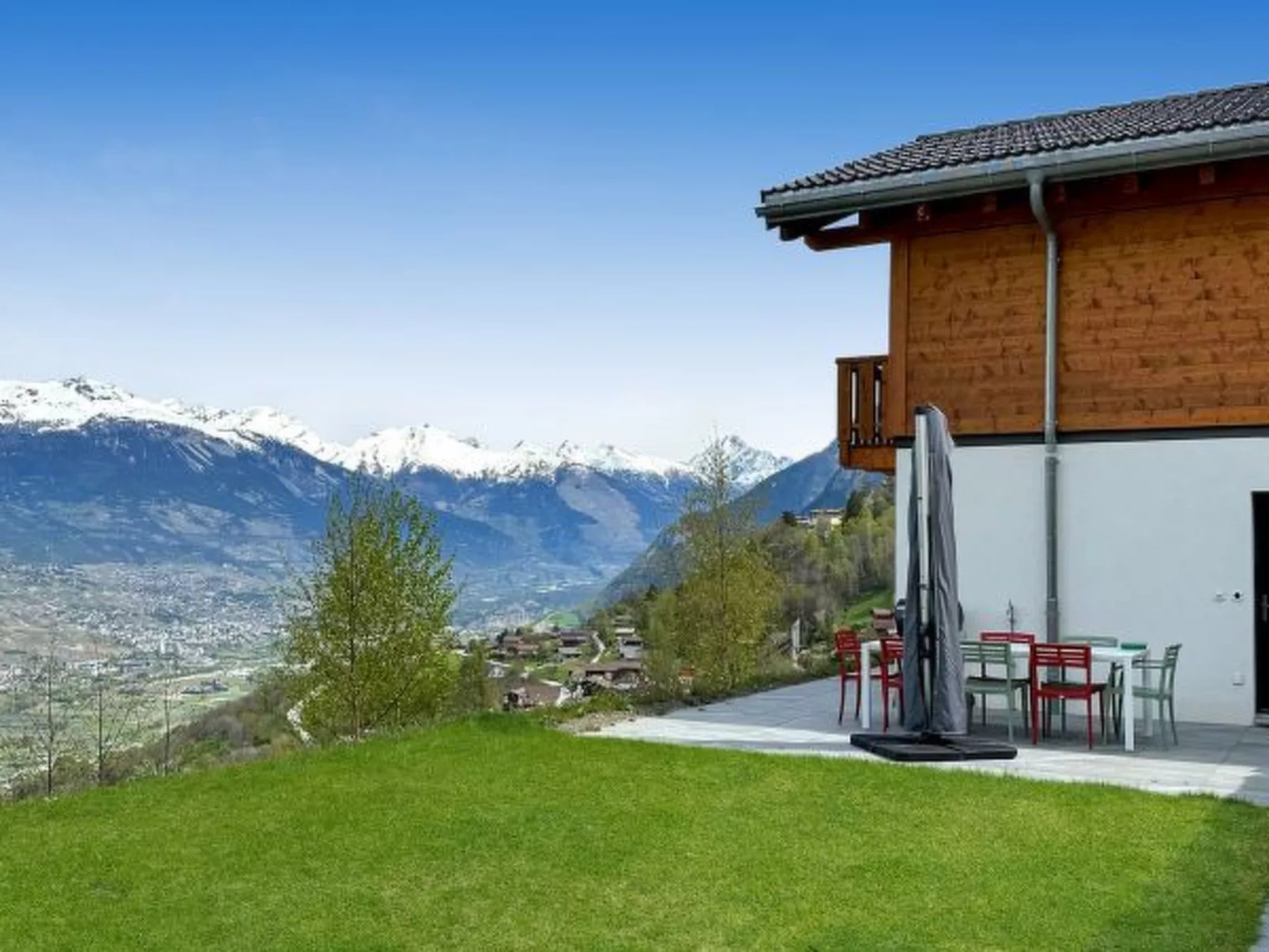 My Mountain Paradise in the Swiss Alps - Draußen