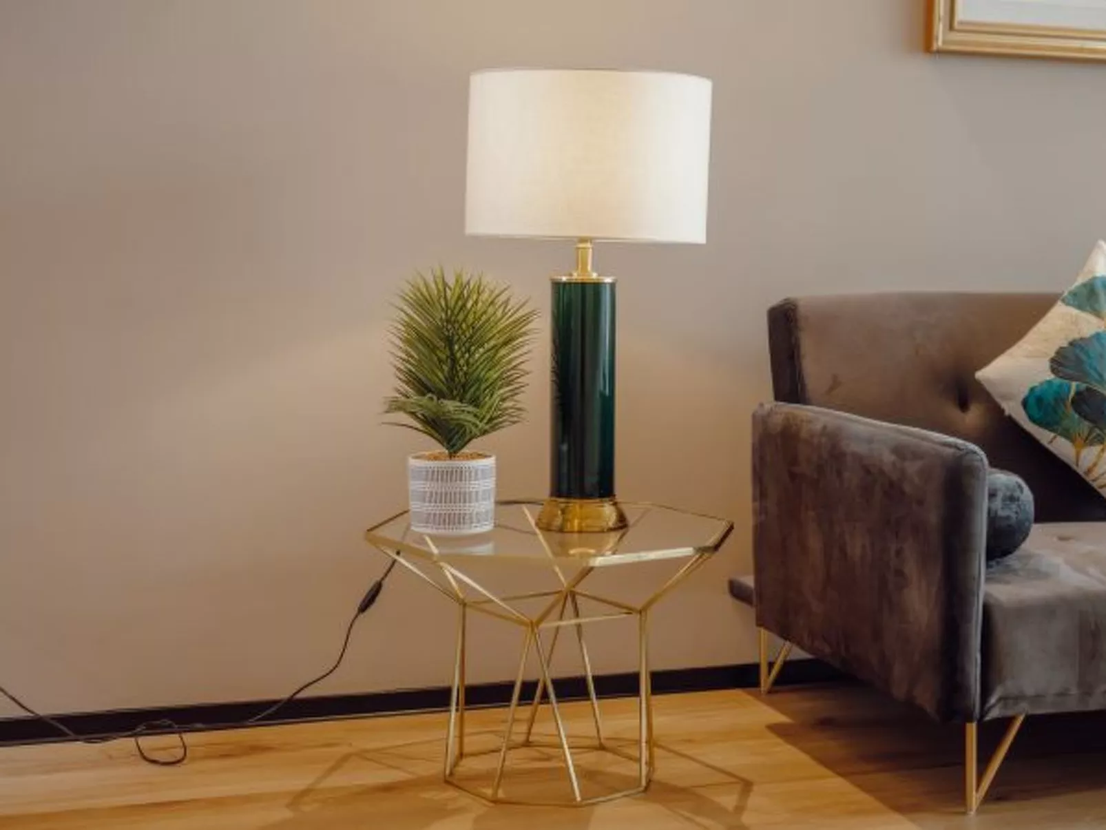 CITY CENTER PREMIUM with GARAGE by VACATIONY - Inside