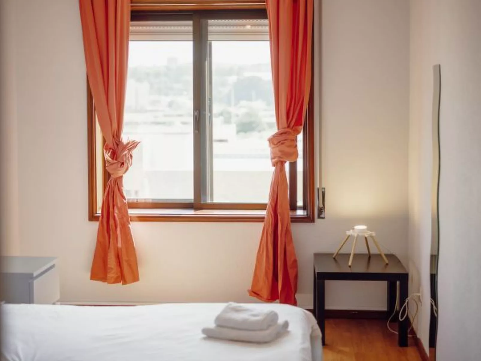 MATOSINHOS SEA SIDE 2BD by VACATIONY - Inside