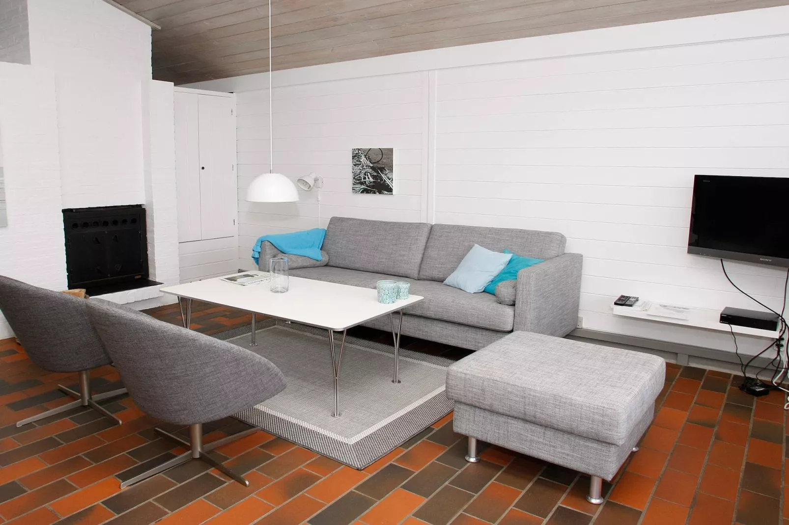 A-3½ roomrenovatedclose to beach - Indoor