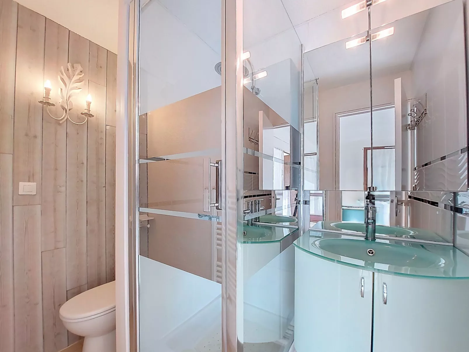 Les Balcons de l'Atlantique - Inside