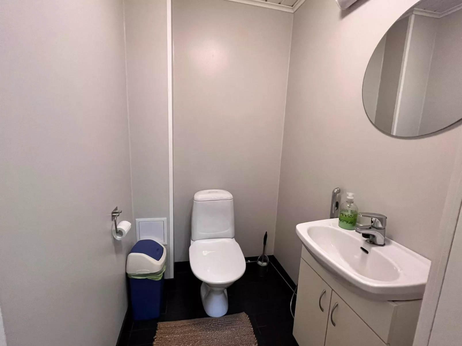 Jytilevi a - Drinnen