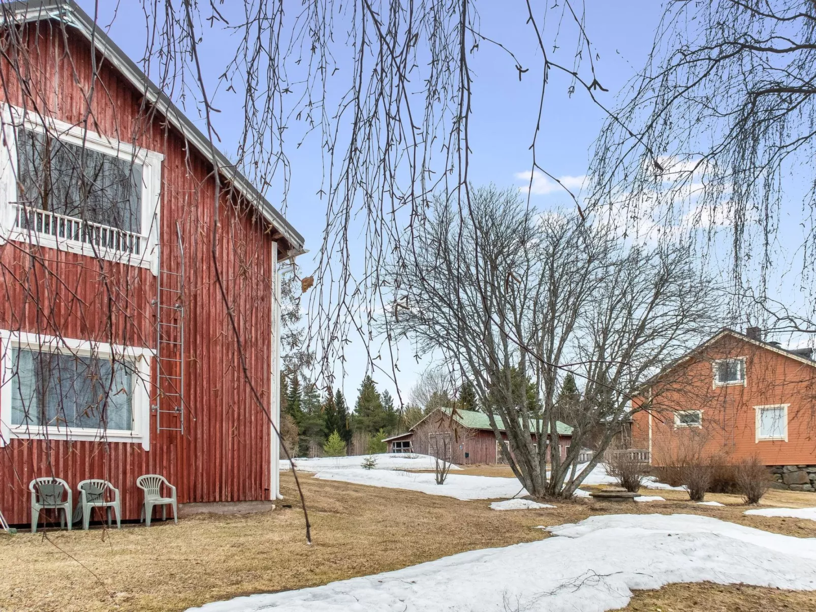 Jokiniitty 2 - Dedans