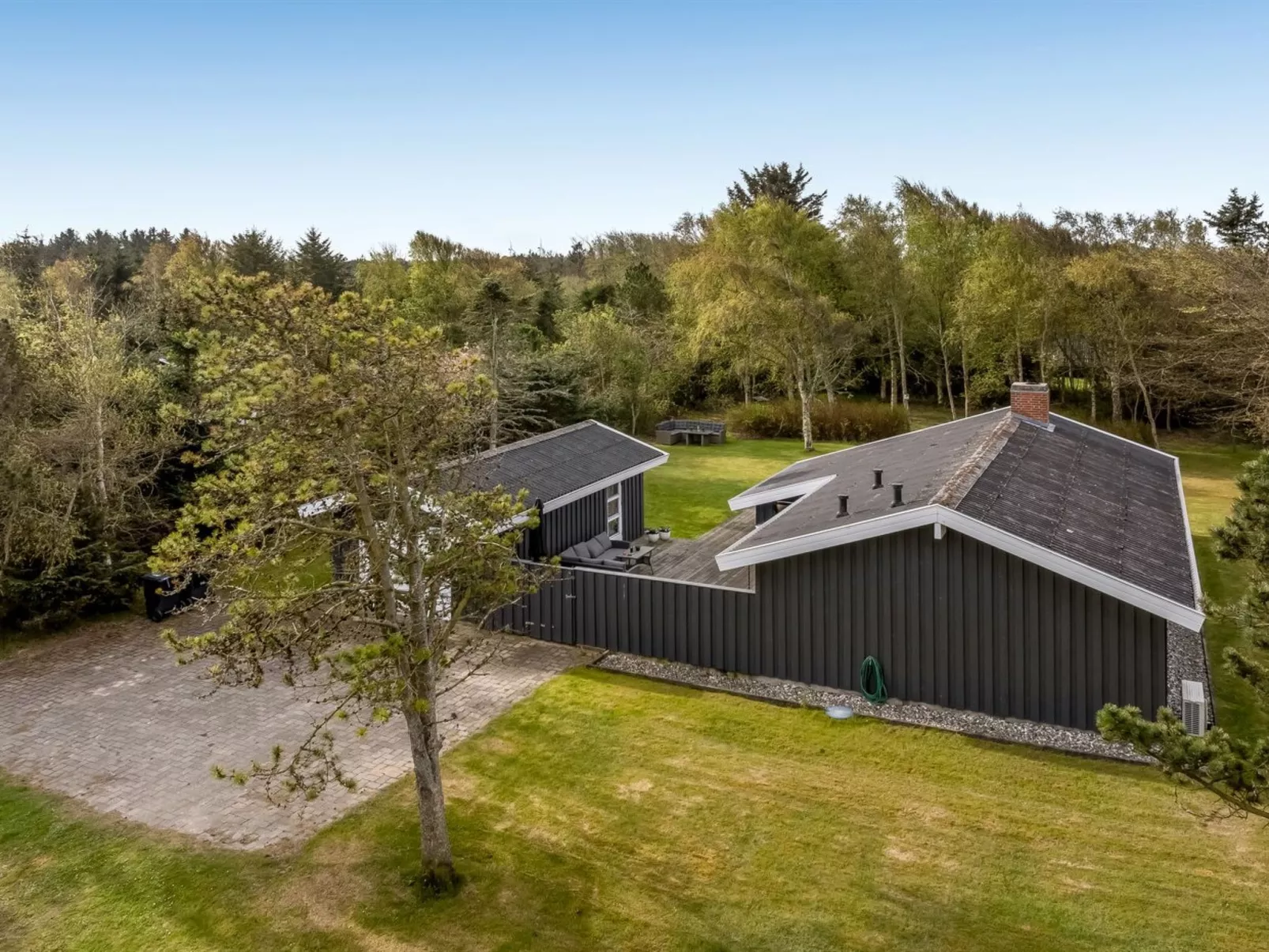 "Annamie" - 1.8km from the sea - Outside