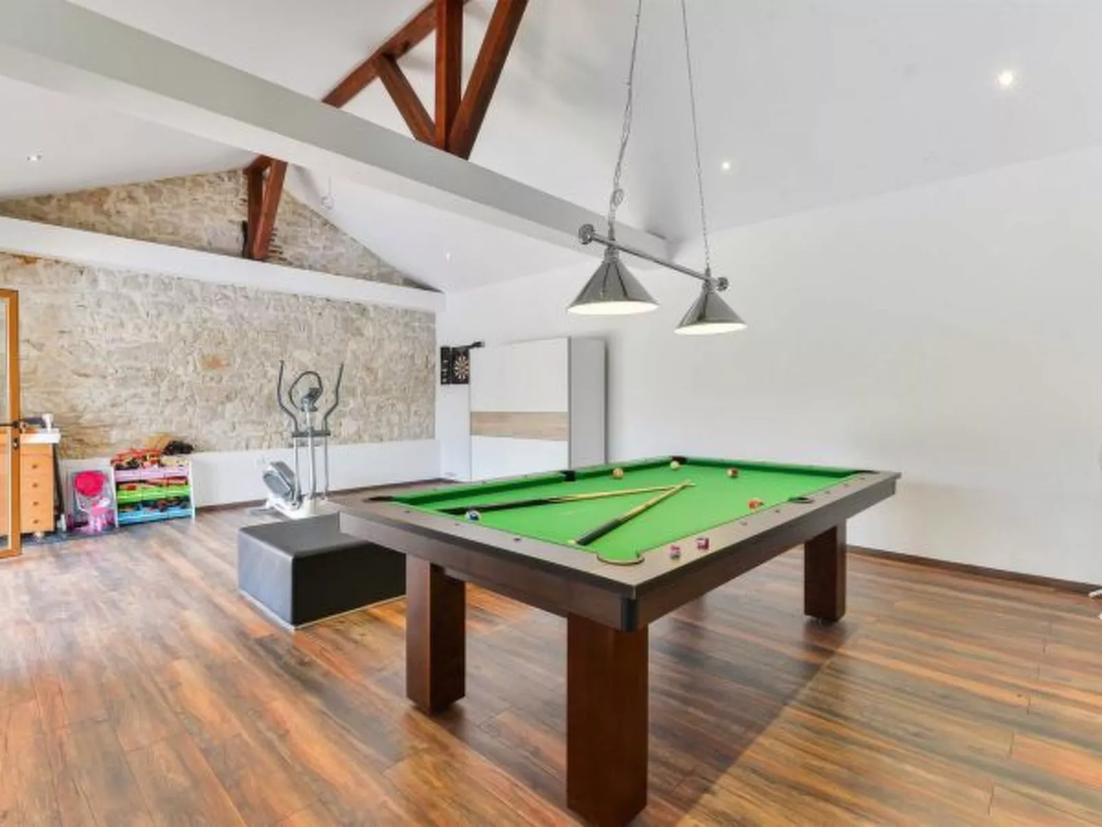 Villa Jacassa with heated pool and jacuzzi - Image-tags.info