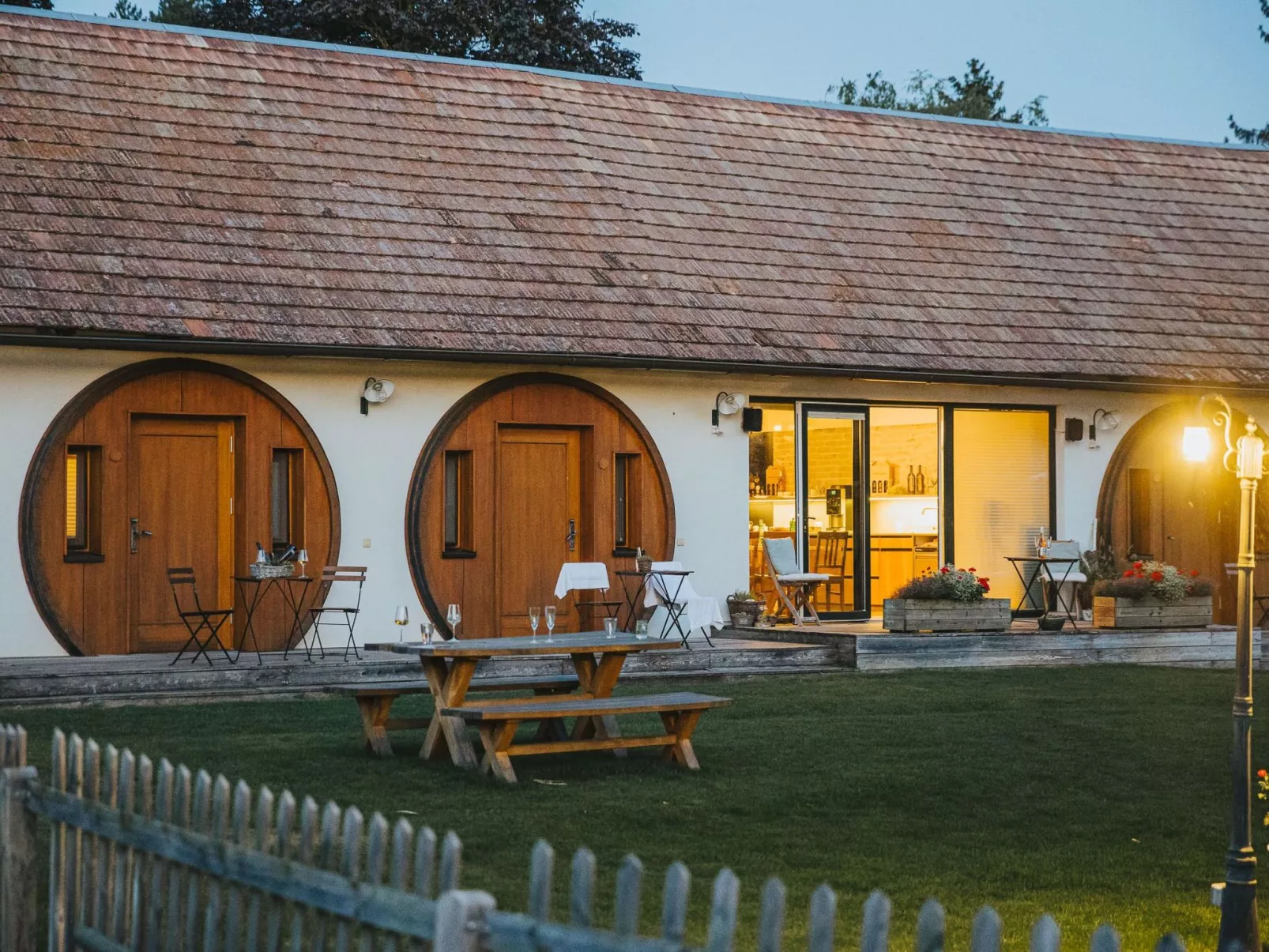 Weinfass-Suite für 2 in Grub an der March - Inside