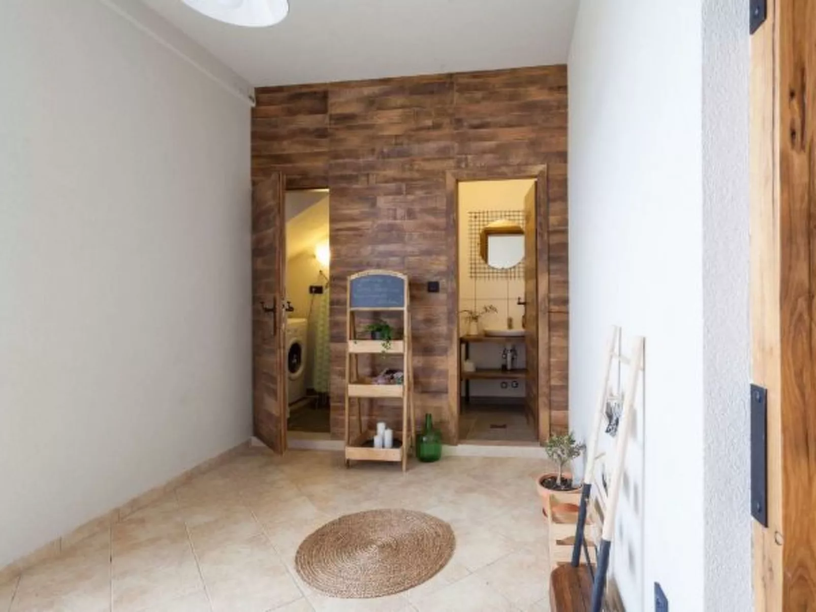 Villa Royal with heated pool - Image-tags.info