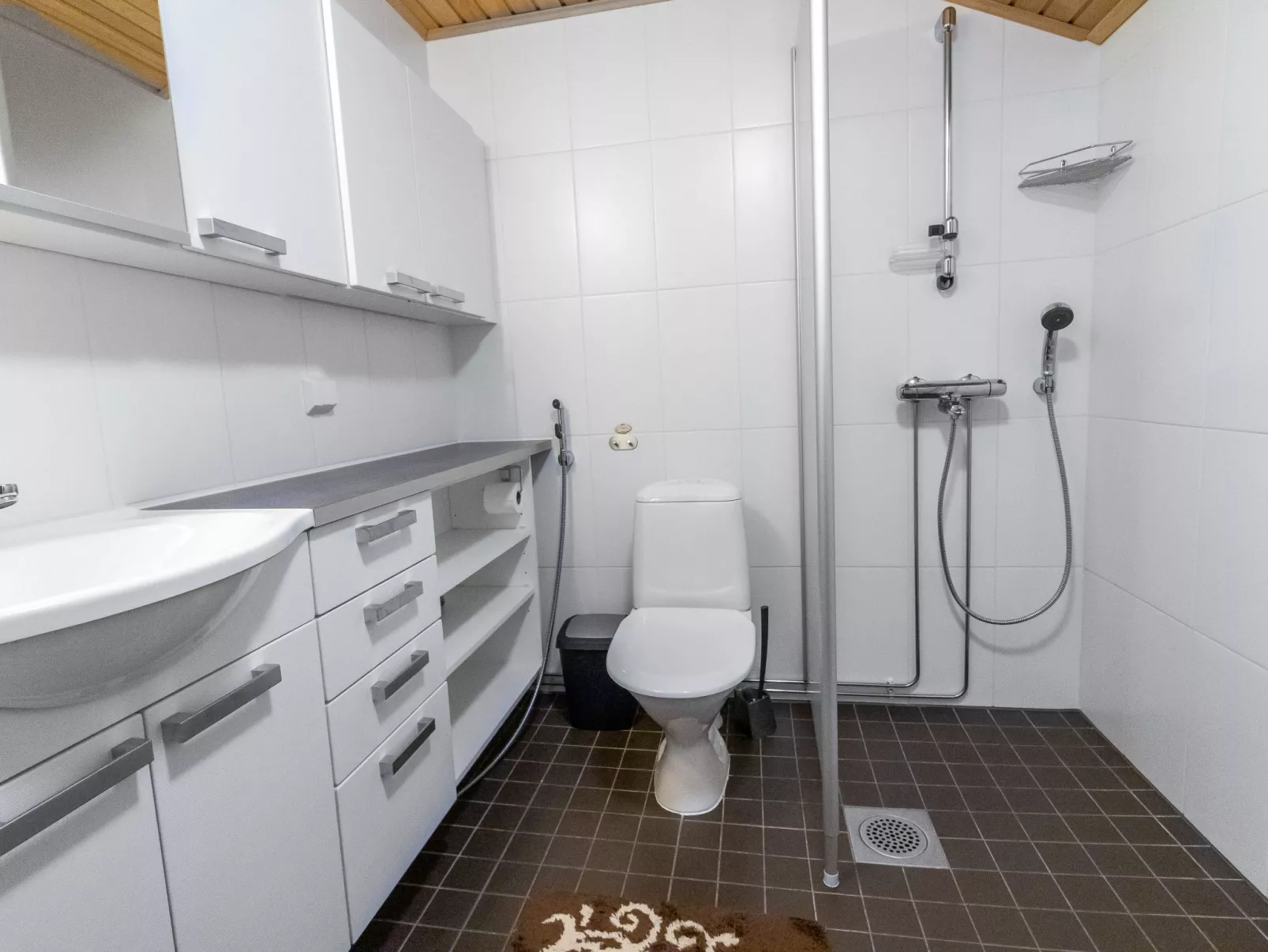 Ylläskumpu 4 - Drinnen