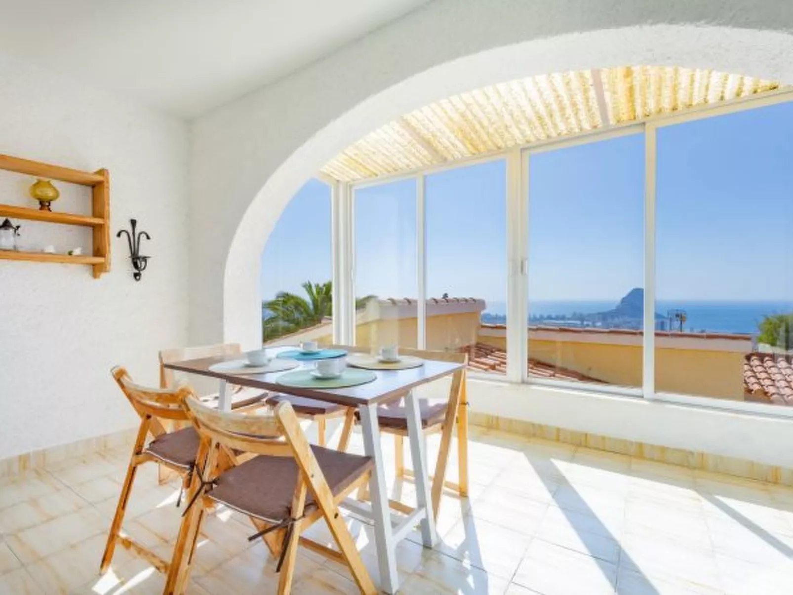 Villa Alicia - Plus - Image-tags.info