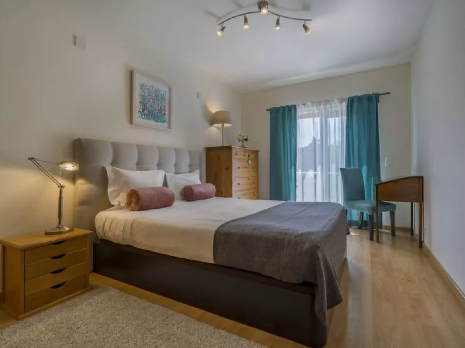 Sesimbra Prime Apartment - Inside