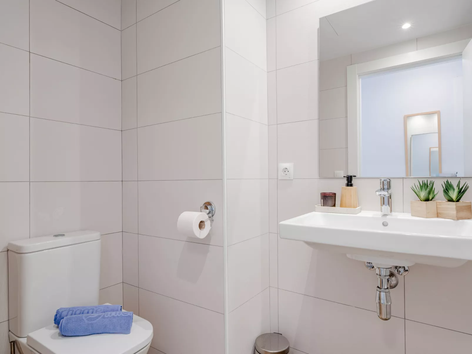 Marina Real III - Inside