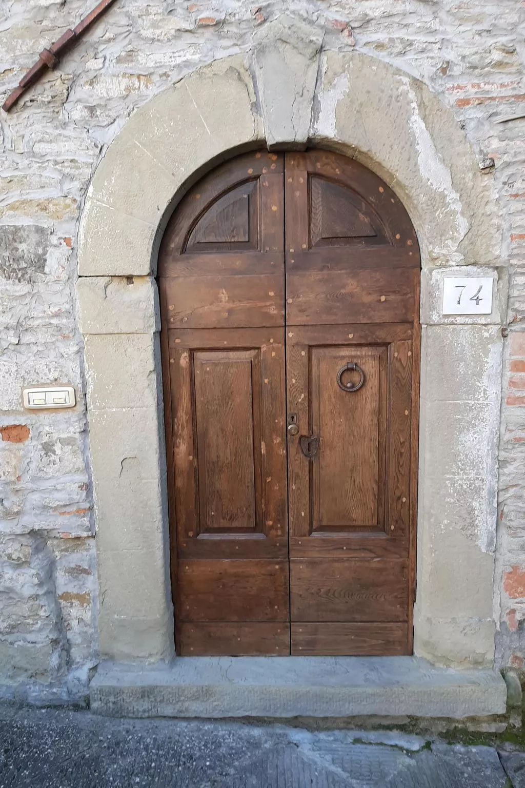 Wohnung in einem historischen Steinhaus - Image-tags.info