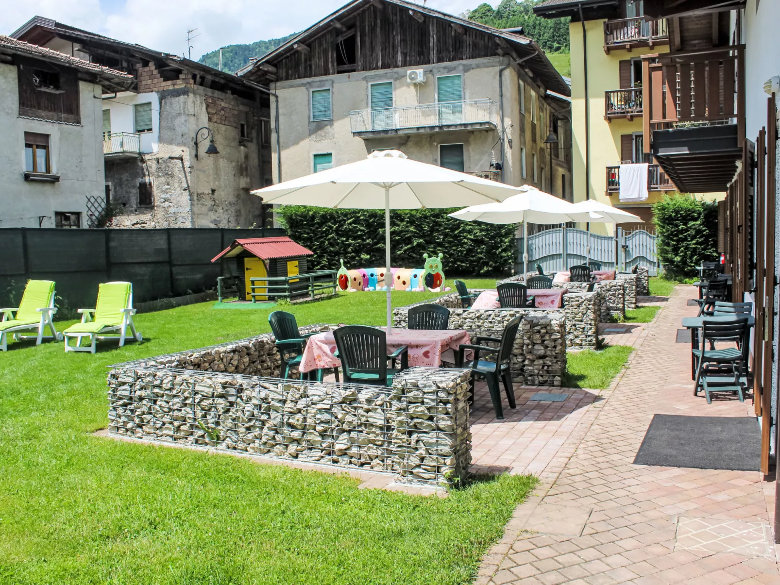 Apartments Lilia n°1 - Dehors