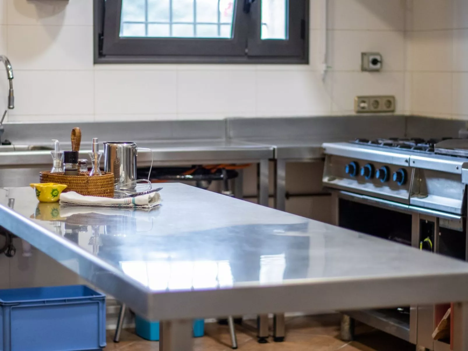 Landhaus, 8 Zimmer mit Bad, Schwimmbad, Tennis - Image-tags.info