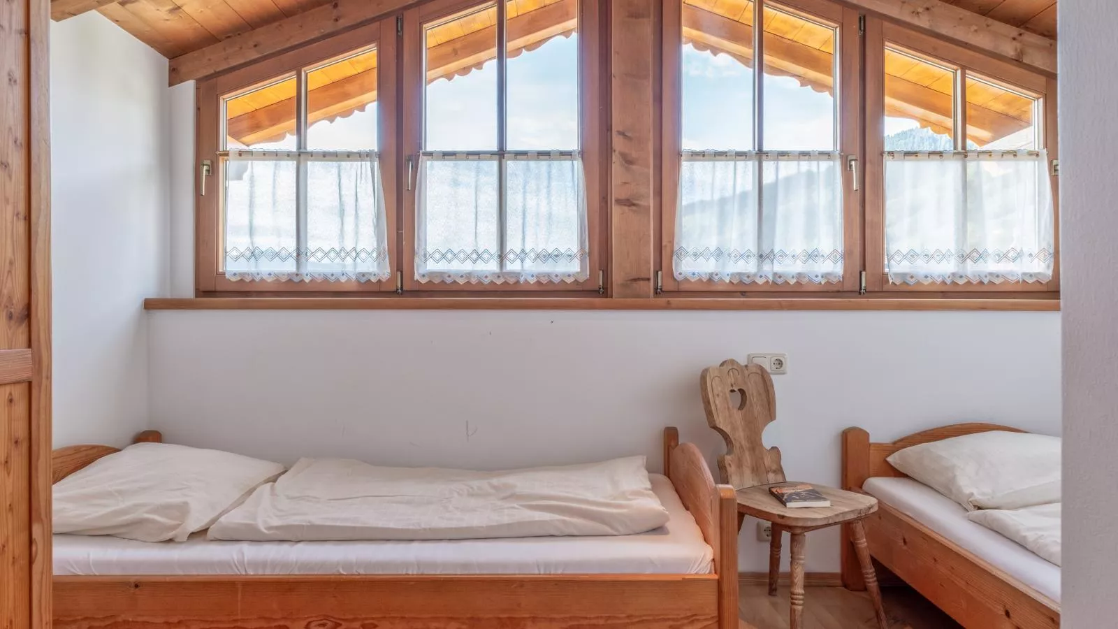 Appartement Brixnerwirt IV-Schlafzimmer