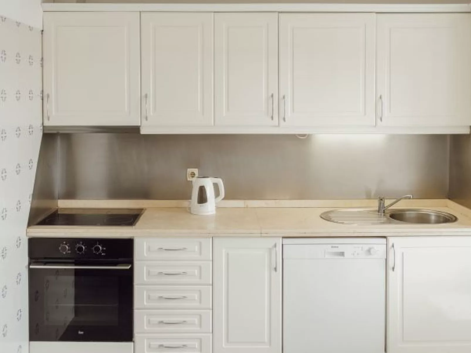 ESPINHO MODERN 3 BEDROOM APARTMENT by VACATIONY - Drinnen