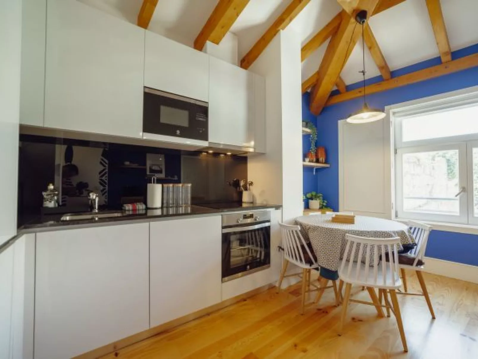 DOWNTOWN PRIME with TERRACE by VACATIONY - Inside