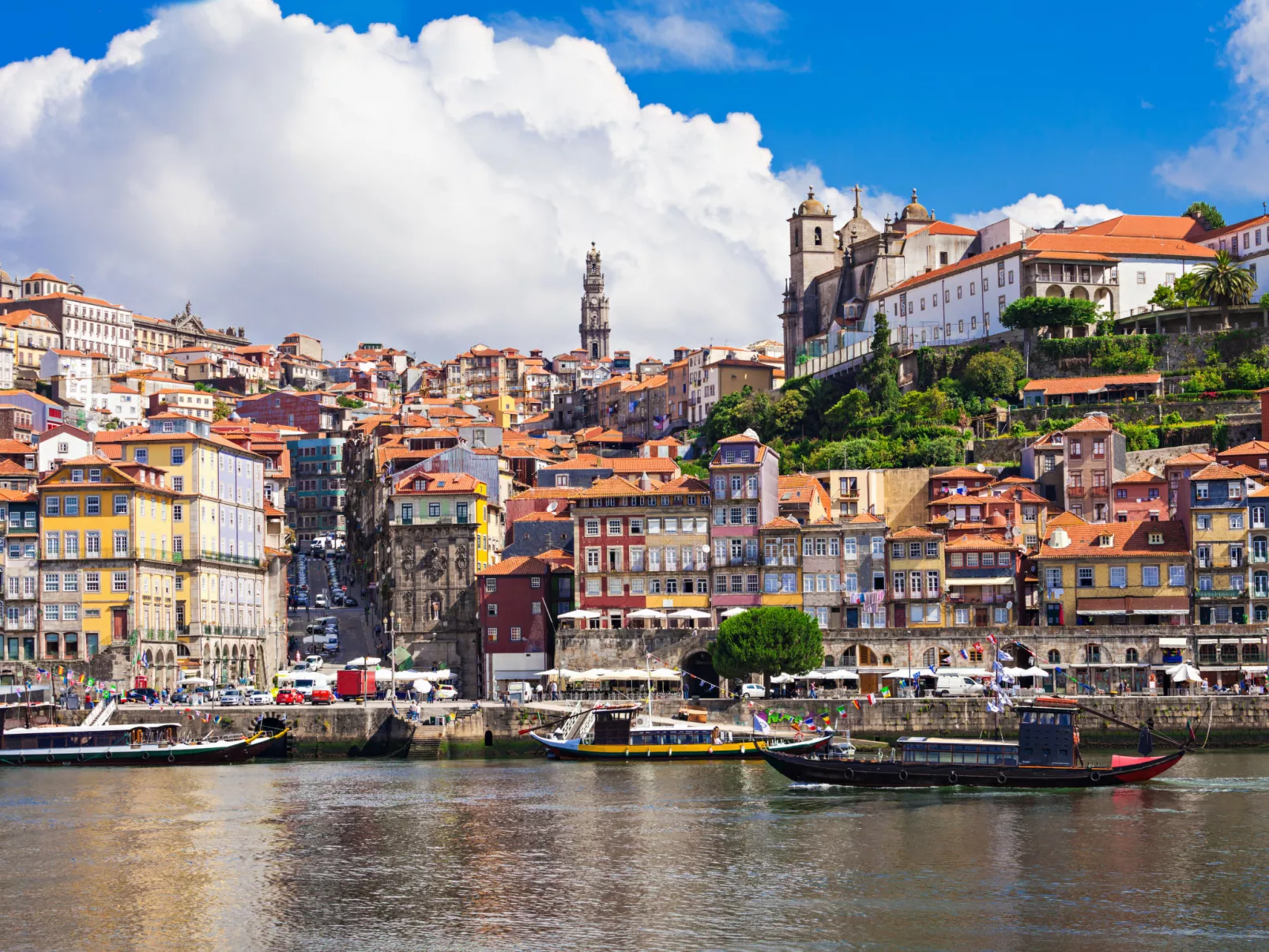 PATEO IN LAPA CITY CENTER by VACATIONY - Area