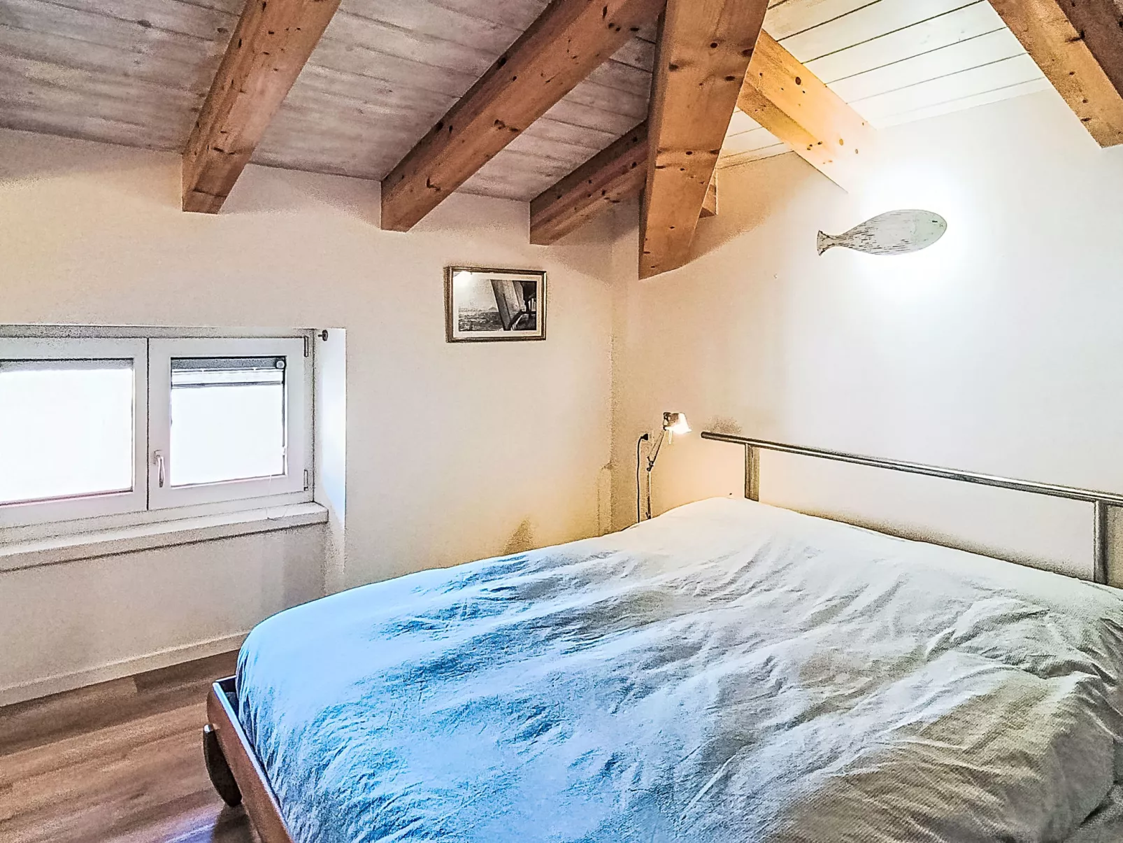 Tra gli Ulivi - Dedans