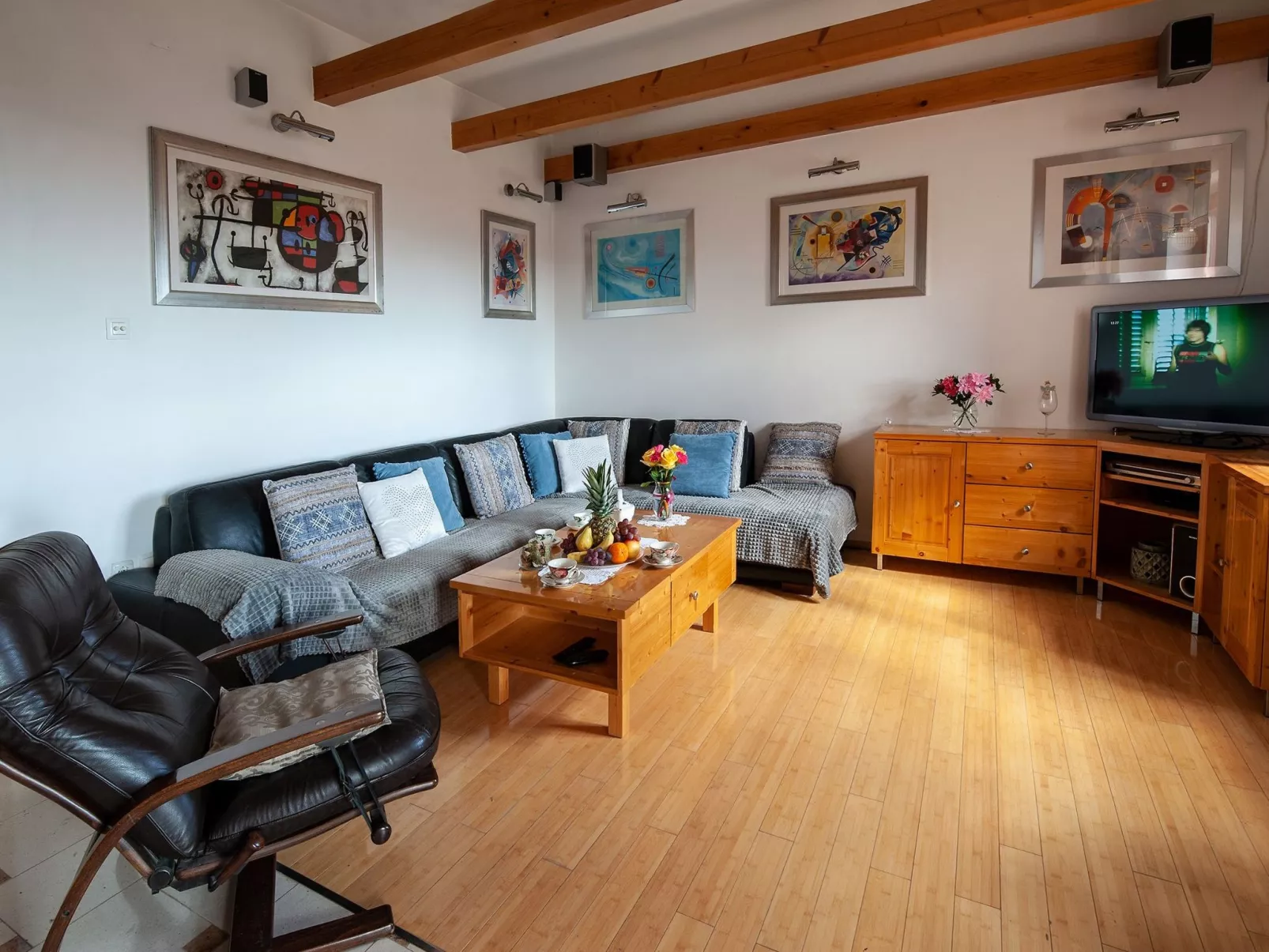 Haus in Mravince mit Whirlpool und Garten - Image-tags.info