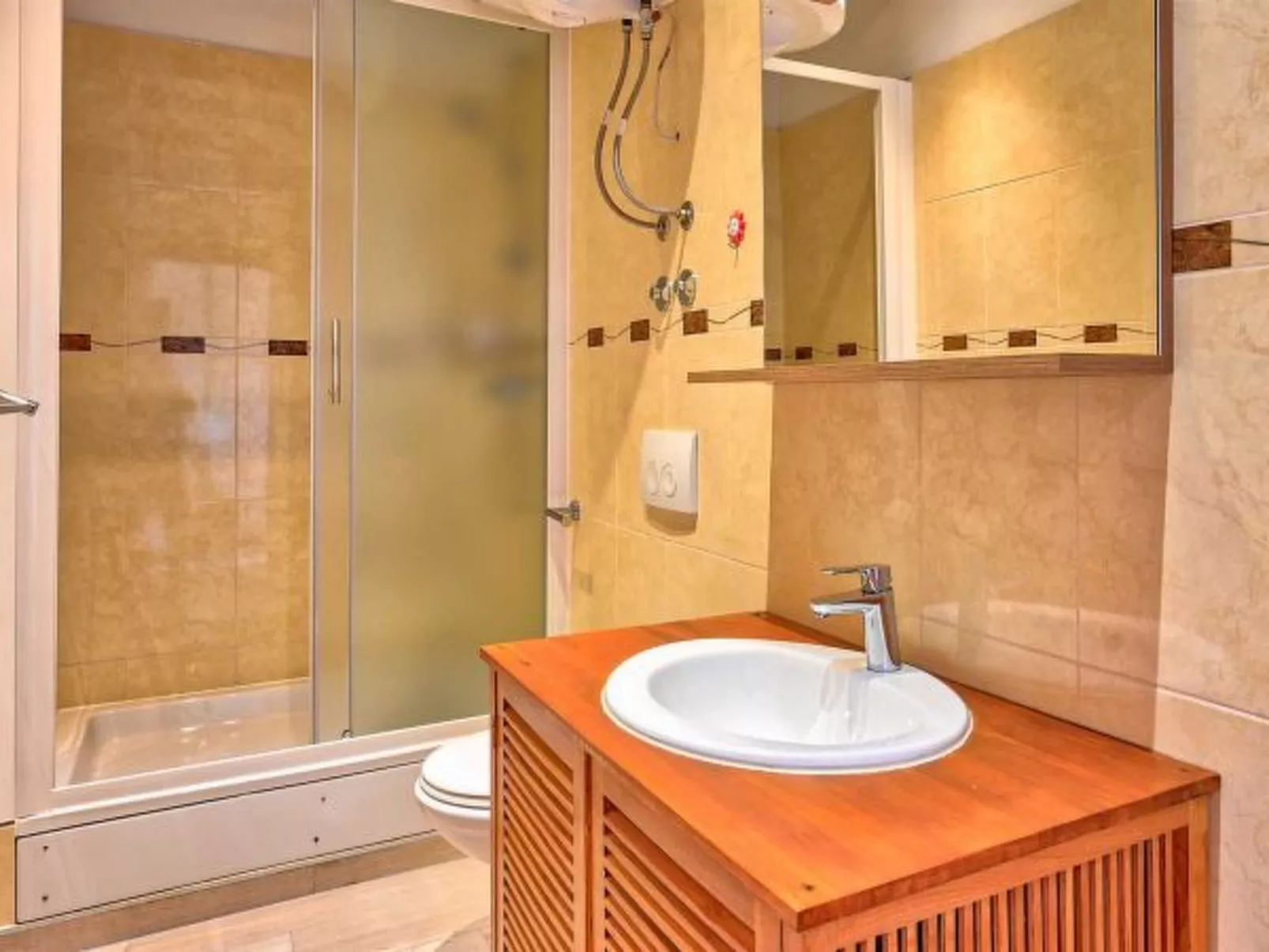 Villa Jacassa with heated pool and jacuzzi - Image-tags.info