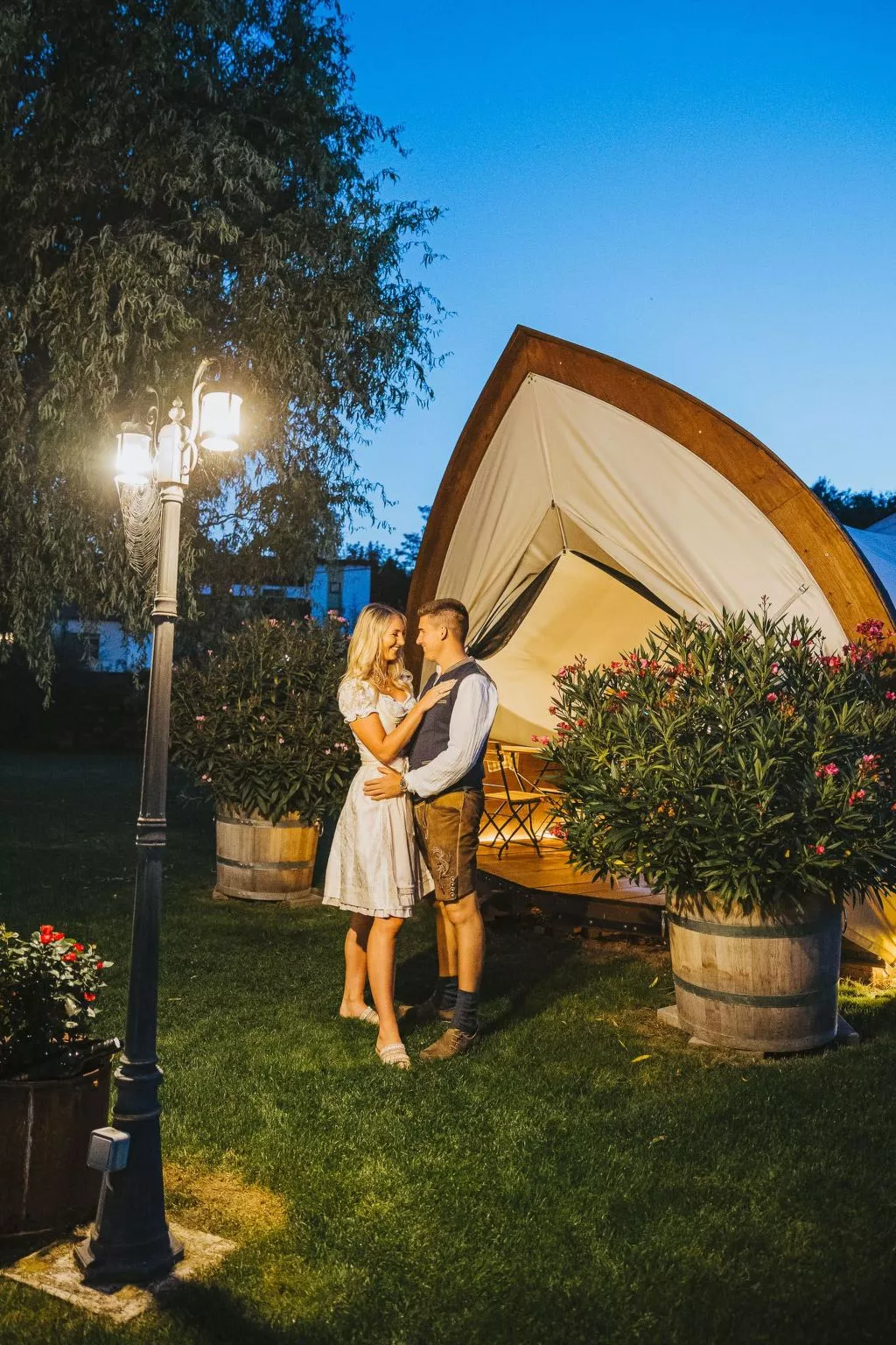 Weinfass-Suite für 2 in Grub an der March - Outside