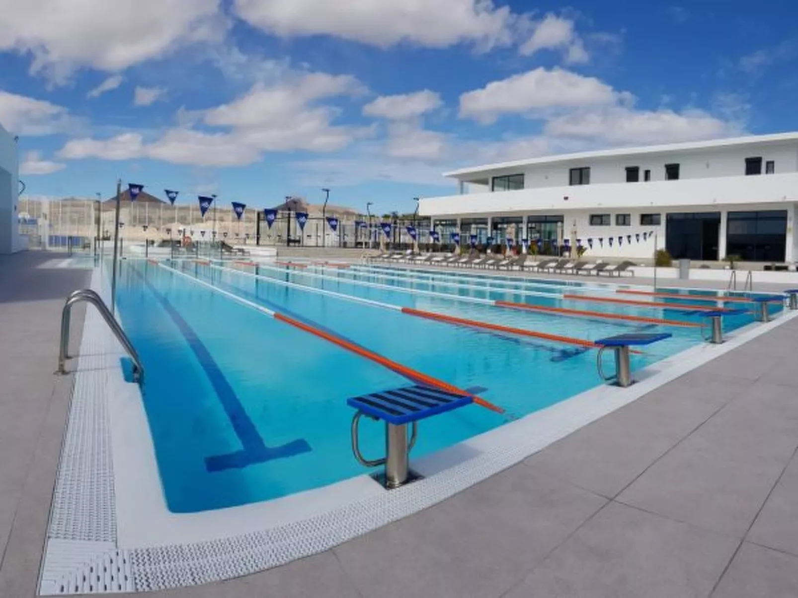 CASA KALISTE, duplex en Puerto Calero - Image-tags.info