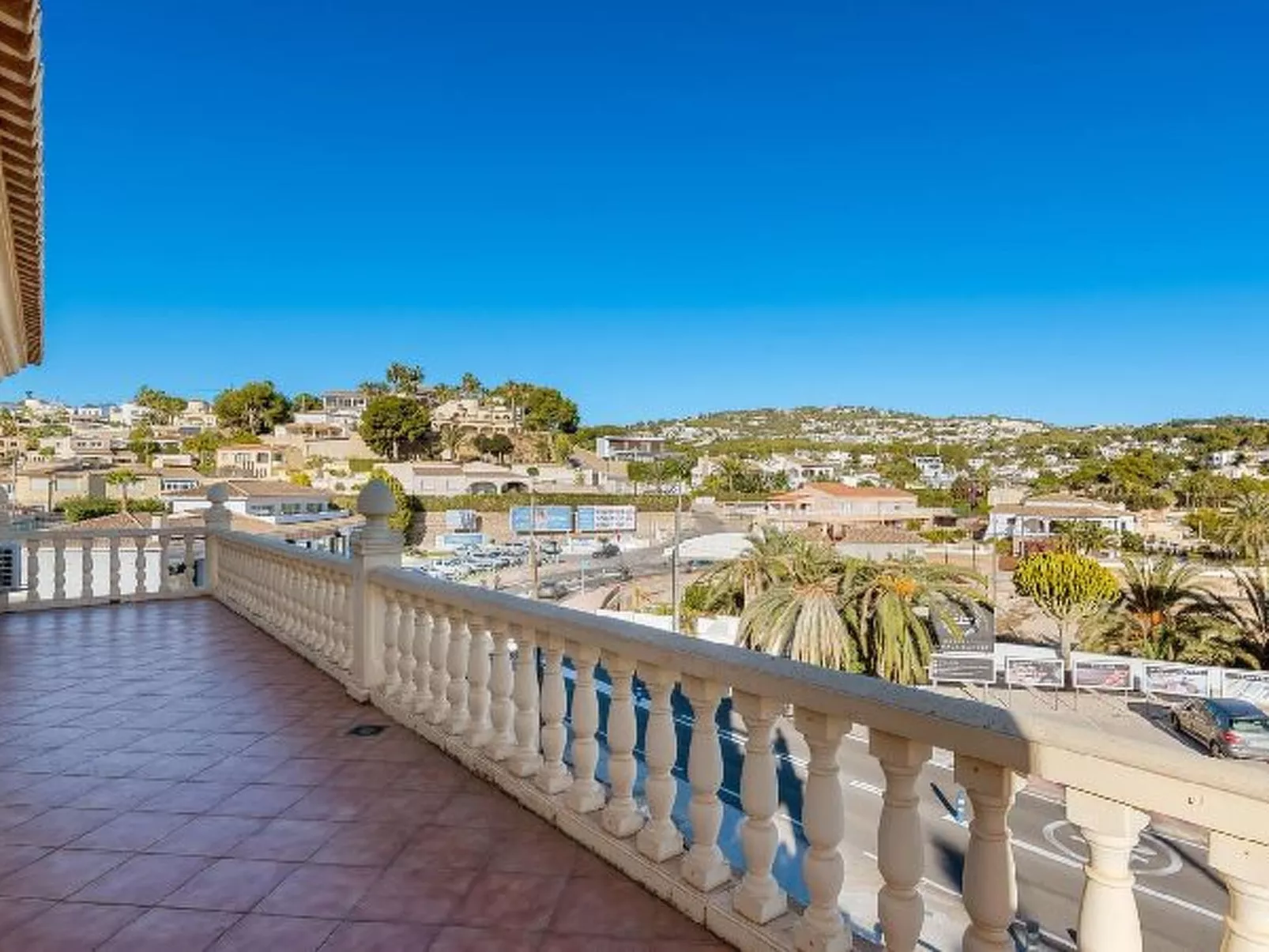 Villa La Marina - PlusHolidays - Image-tags.info