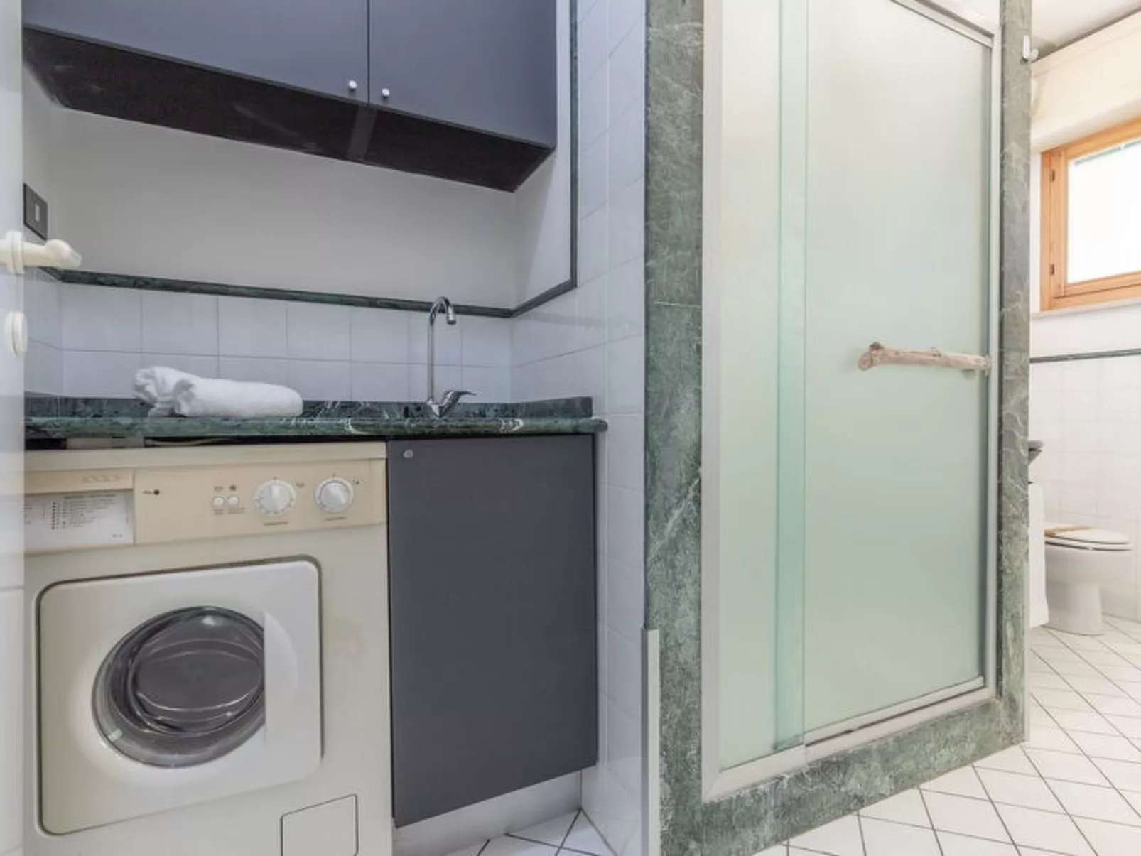 Fano Lighthouse - Dedans