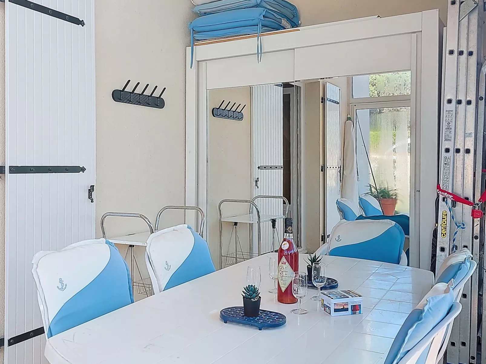 La Coti 3 - Draußen