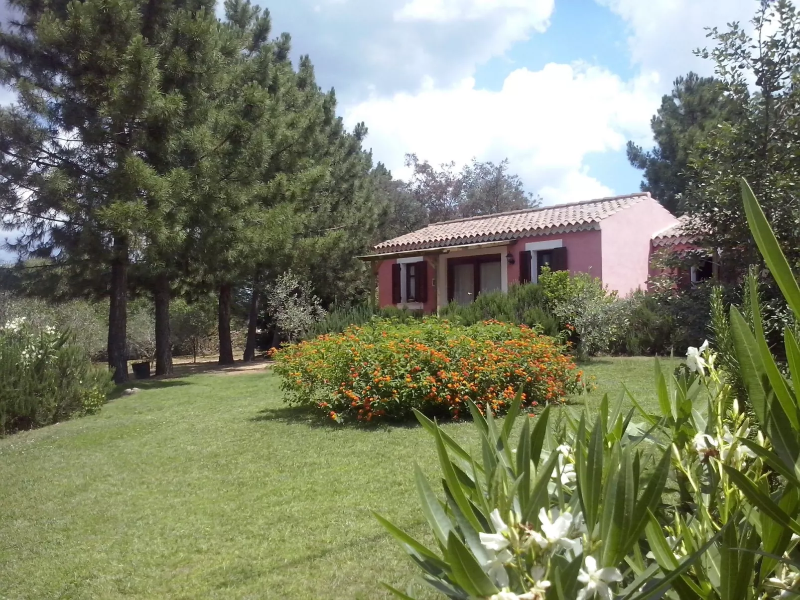 Anwesen "Lilla Suite" mit Terrasse - Outside