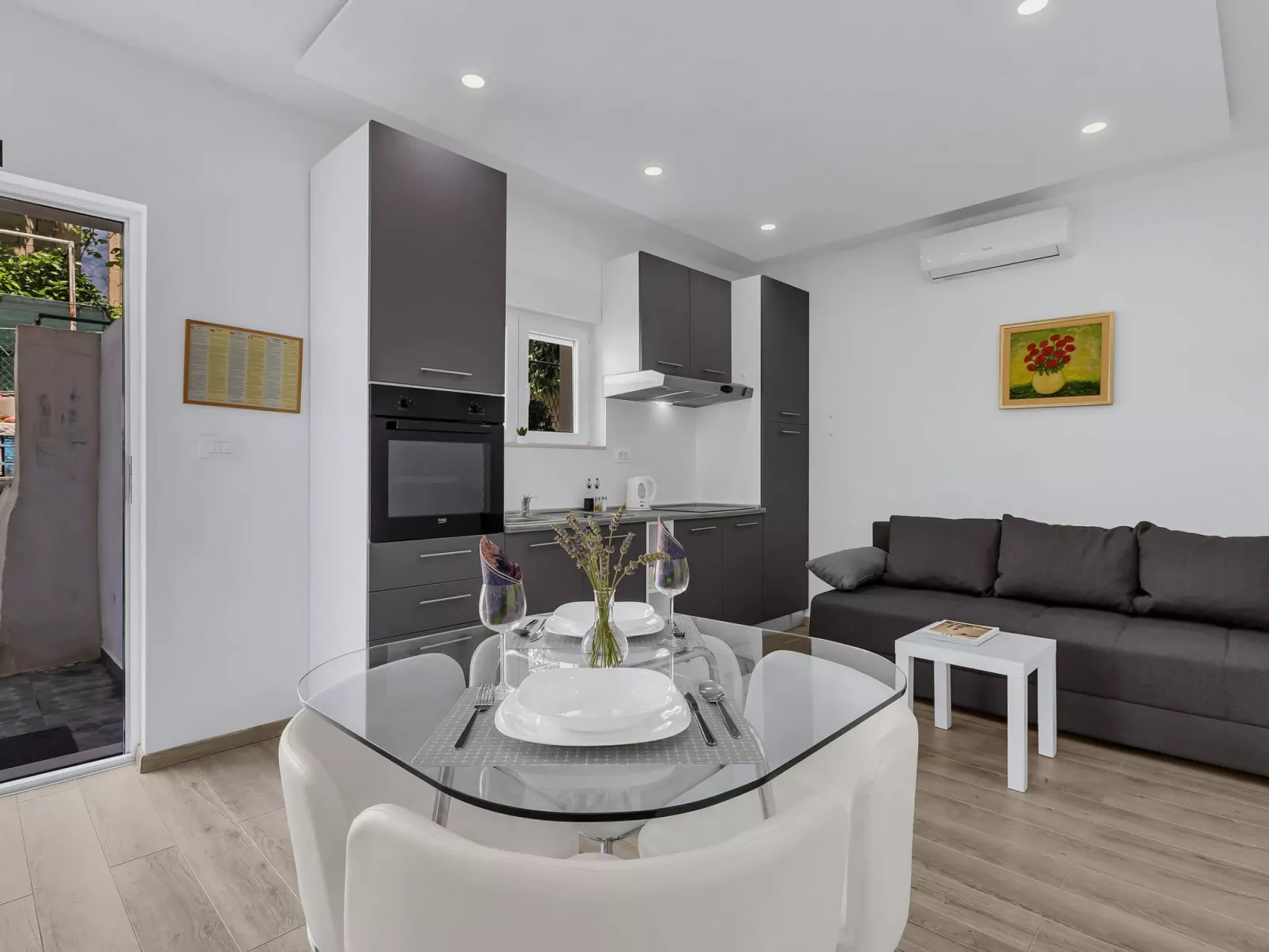 Wohnung Sunny Garden von Ana A2 - Drinnen