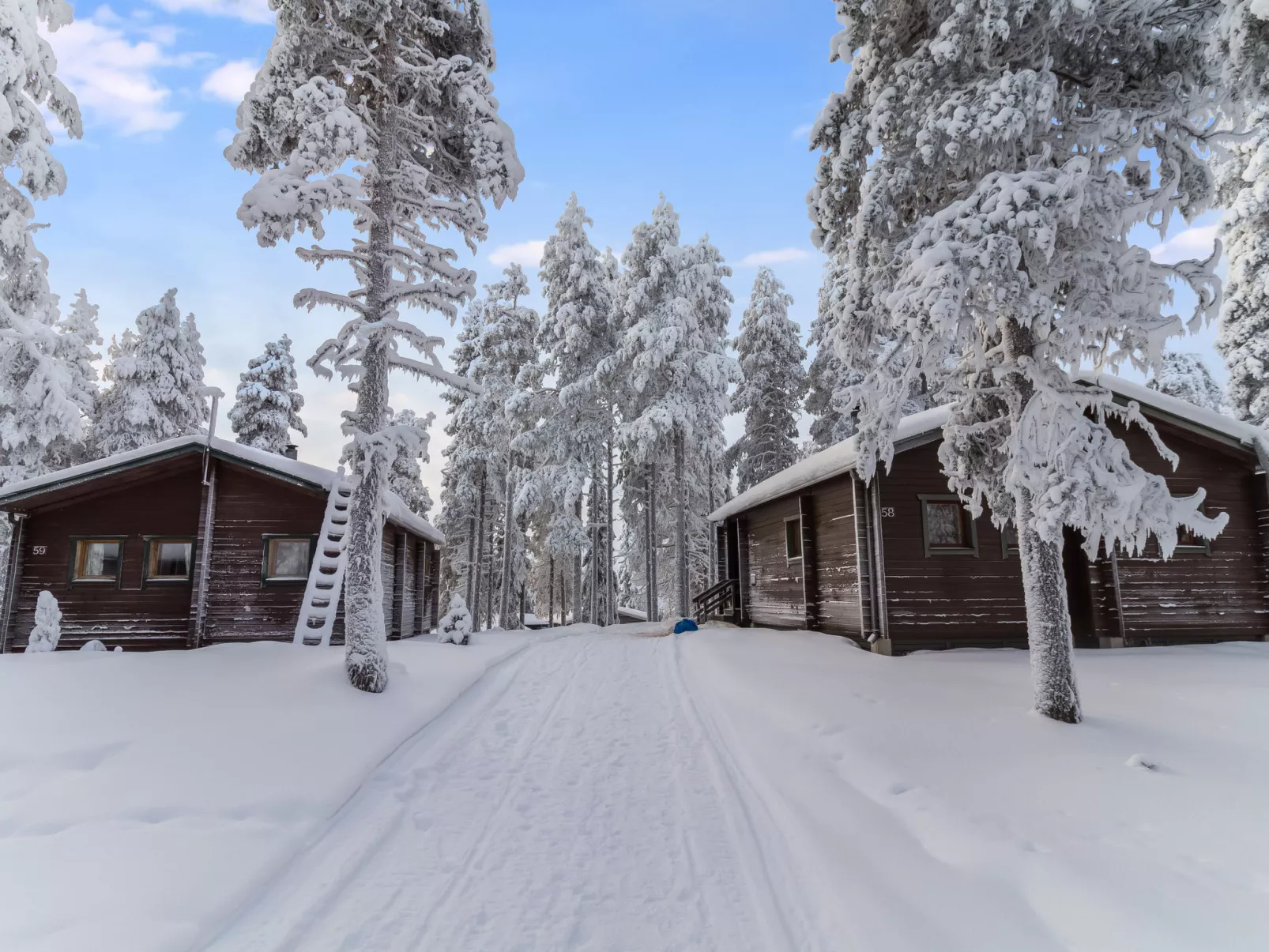 Kelokaltiokylä mökki 58 - Drinnen