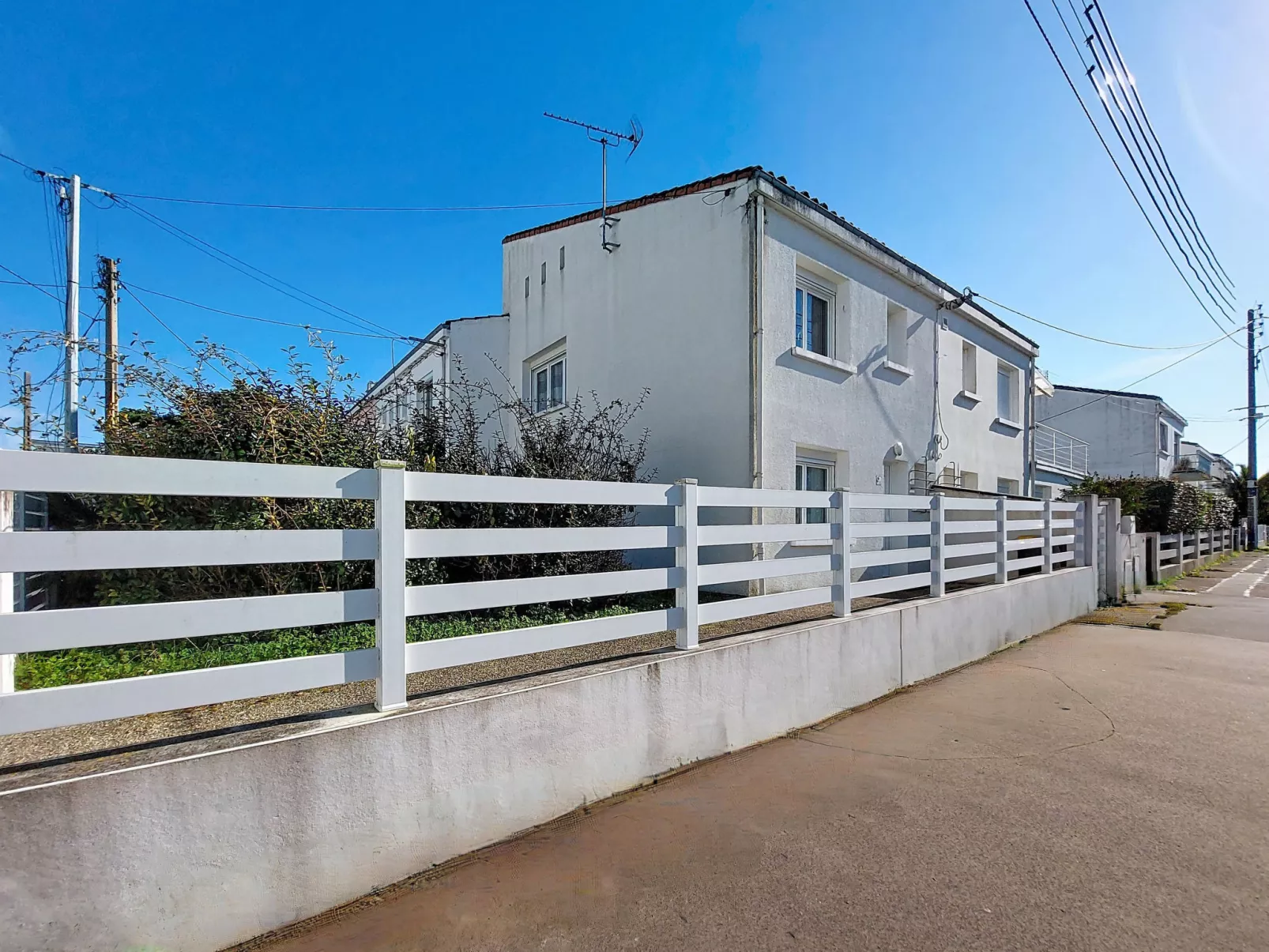 Les Sables - Draußen