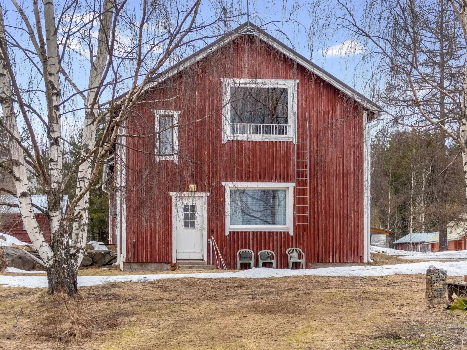 Jokiniitty 2 - Dedans