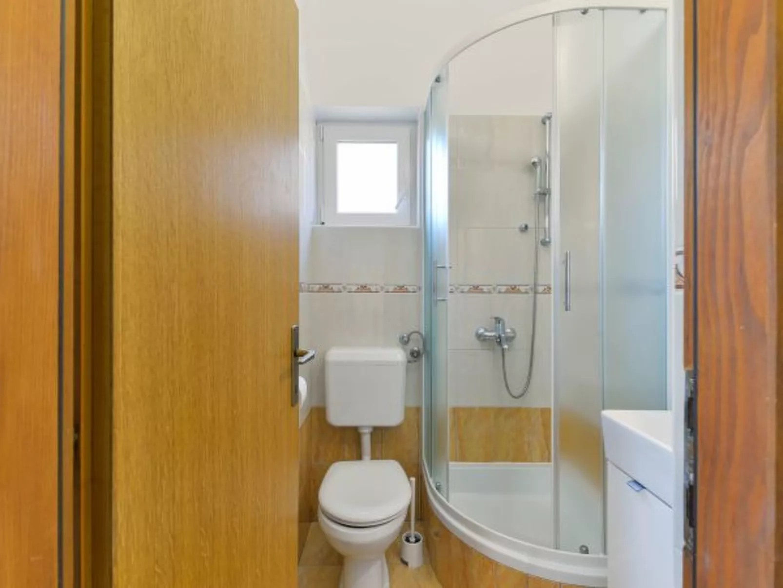 Holiday Apartment Inga Yellow with a sea view - Image-tags.info