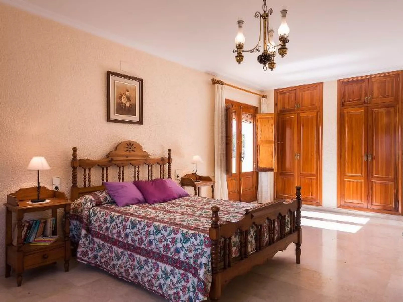 Villa Llobell - PlusHolidays - Image-tags.info