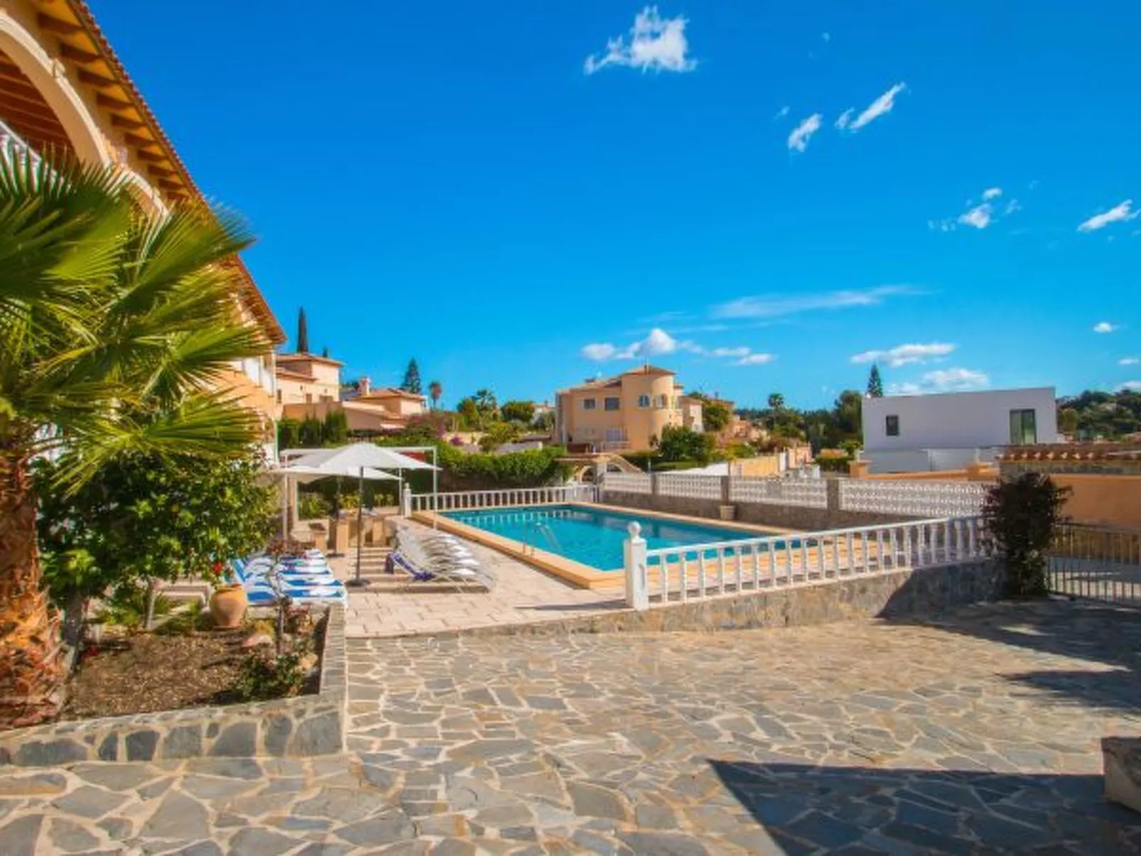 Villa Zelda - PlusHolidays - Image-tags.info