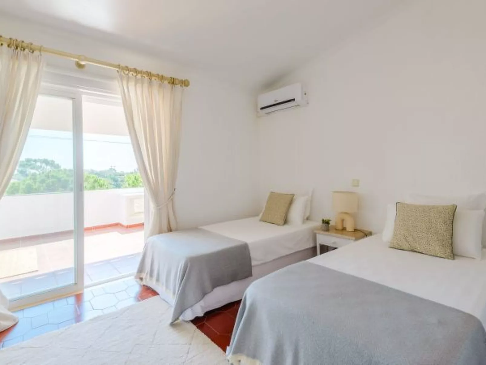 Vale do Lobo Apartment D - Inside