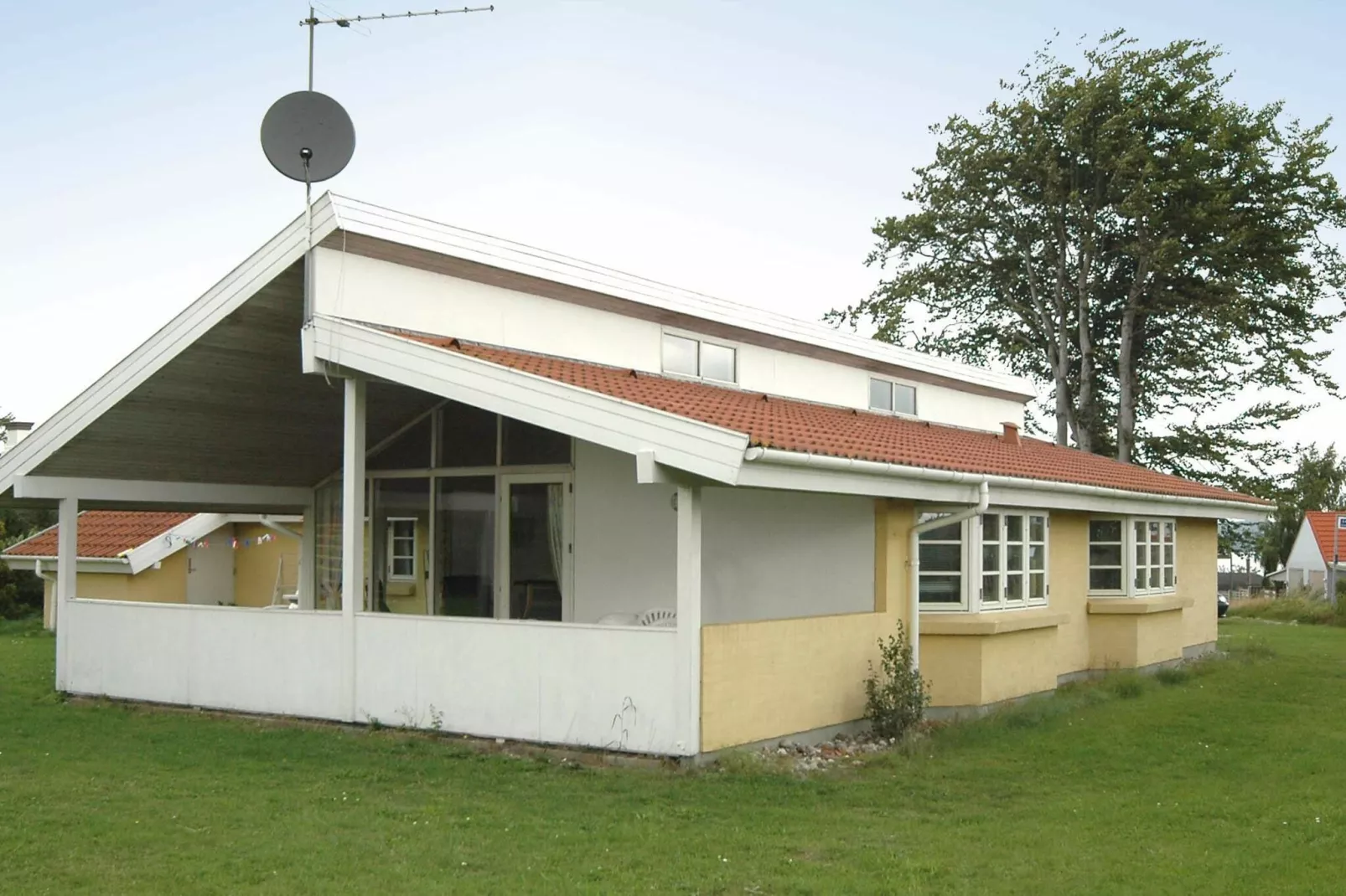 Modern Retreat by Water - By Traum Ferienwohnungen